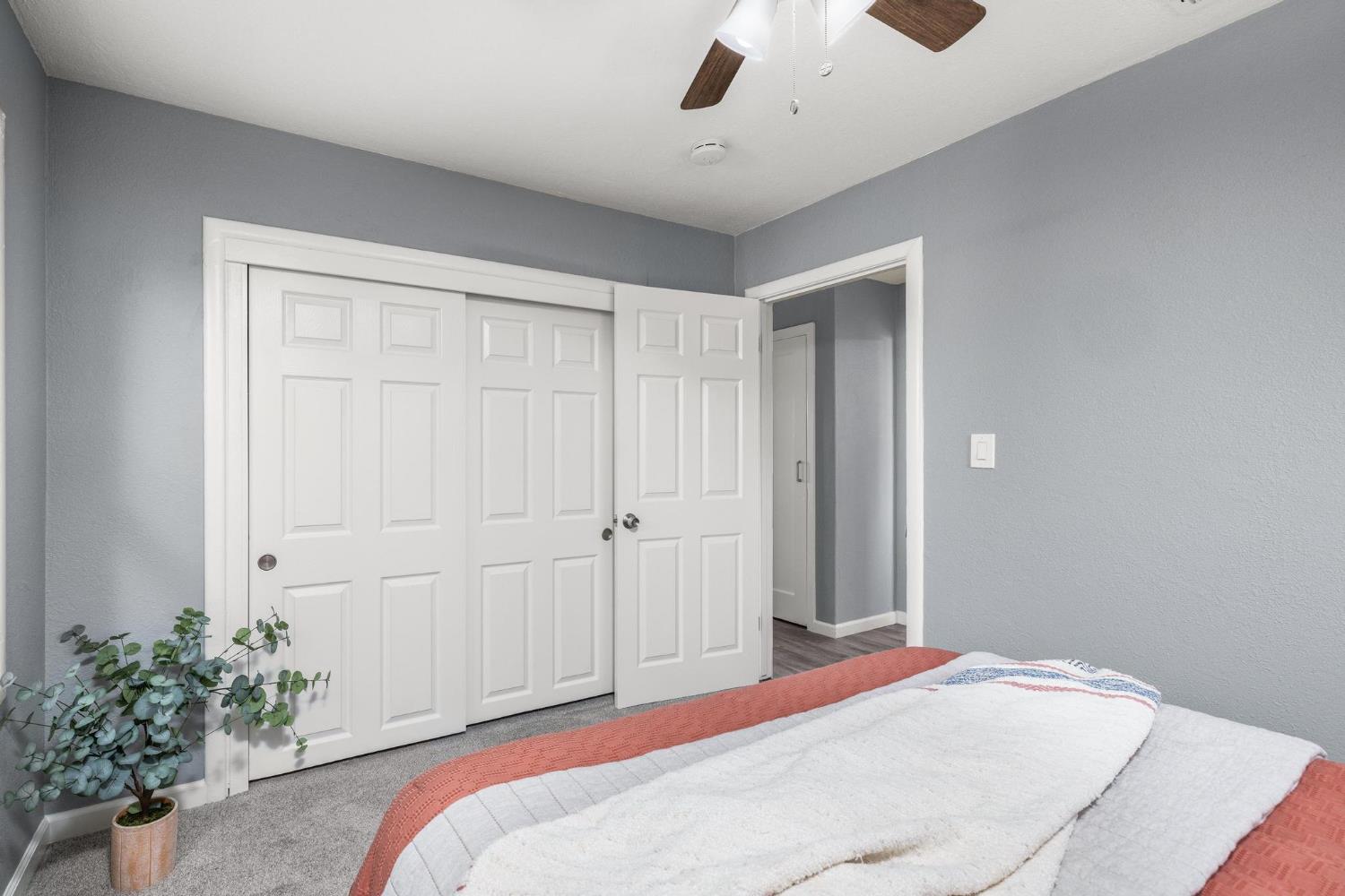 Detail Gallery Image 19 of 27 For 322 N Grant Ave, Manteca,  CA 95336 - 2 Beds | 1 Baths