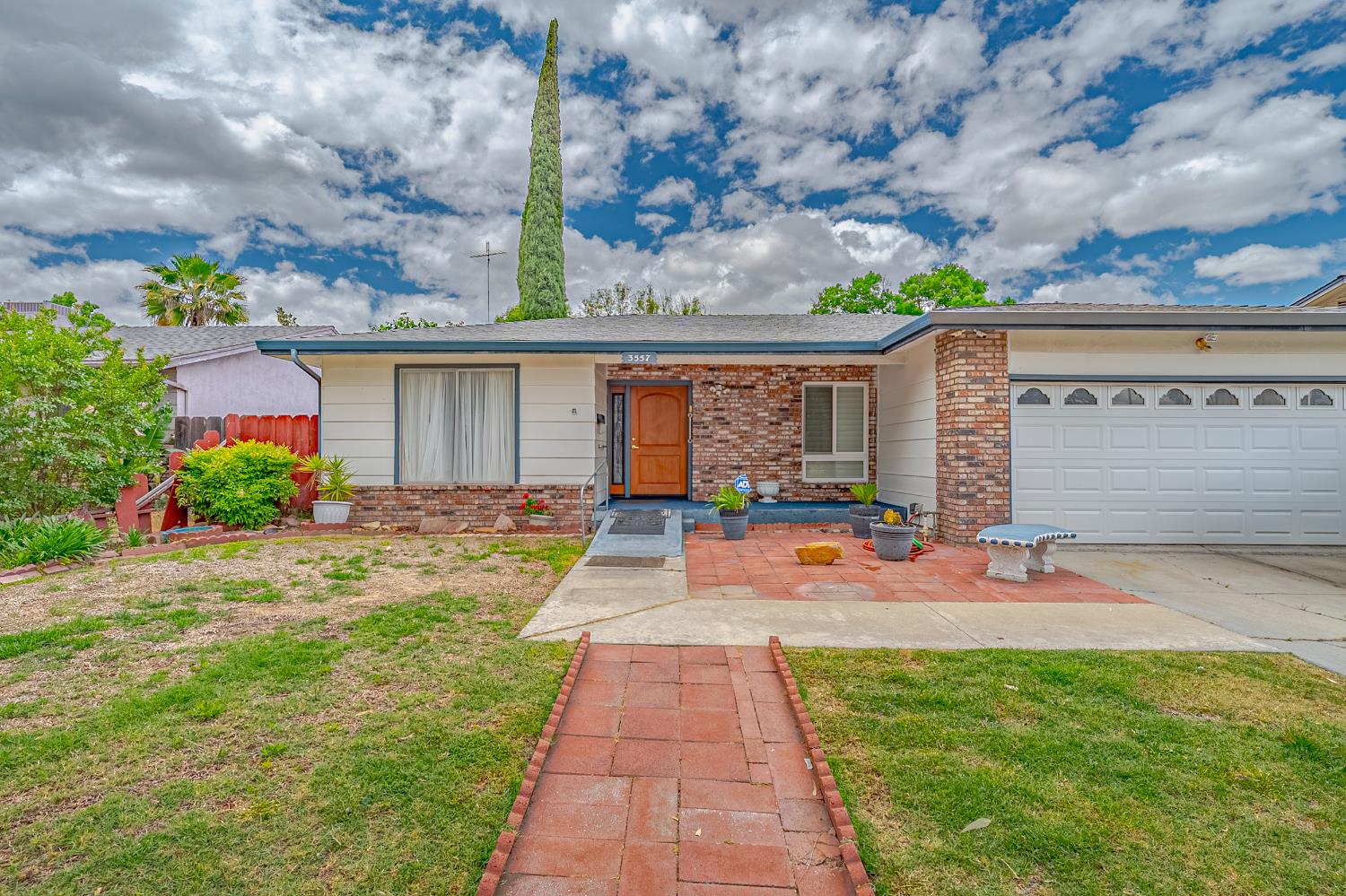 Detail Gallery Image 4 of 37 For 3557 M, Merced,  CA 95348 - 3 Beds | 2 Baths