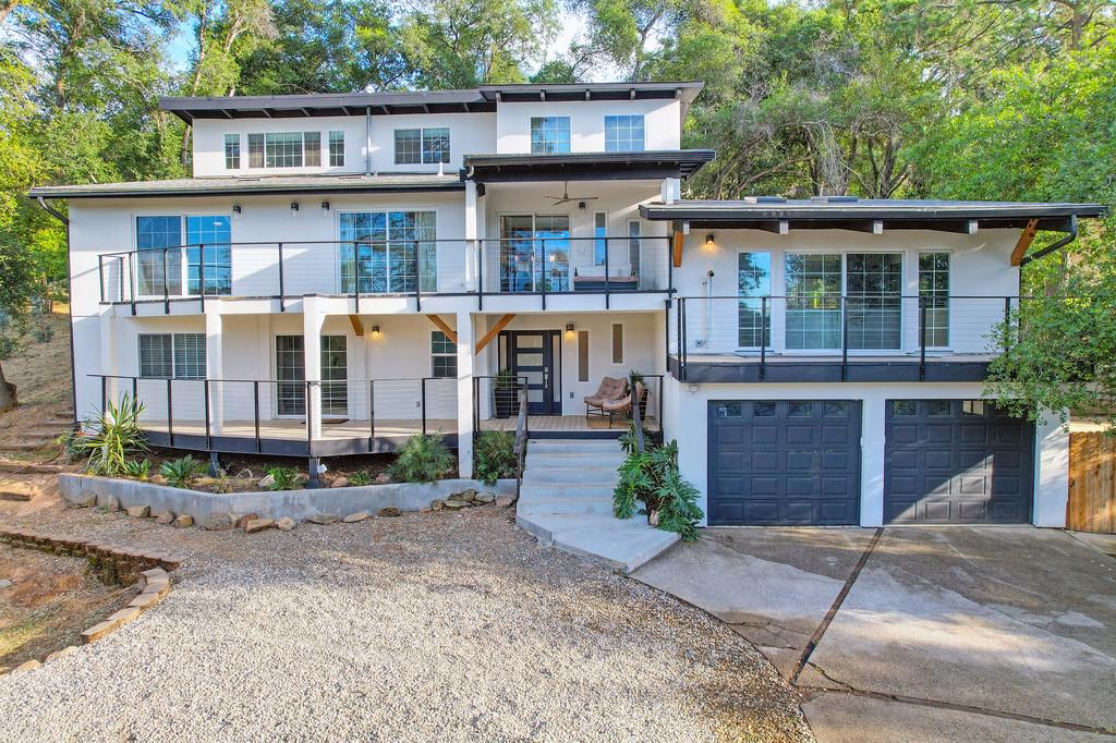 Detail Gallery Image 6 of 99 For 592 Torero Way, El Dorado Hills,  CA 95762 - 5 Beds | 4 Baths