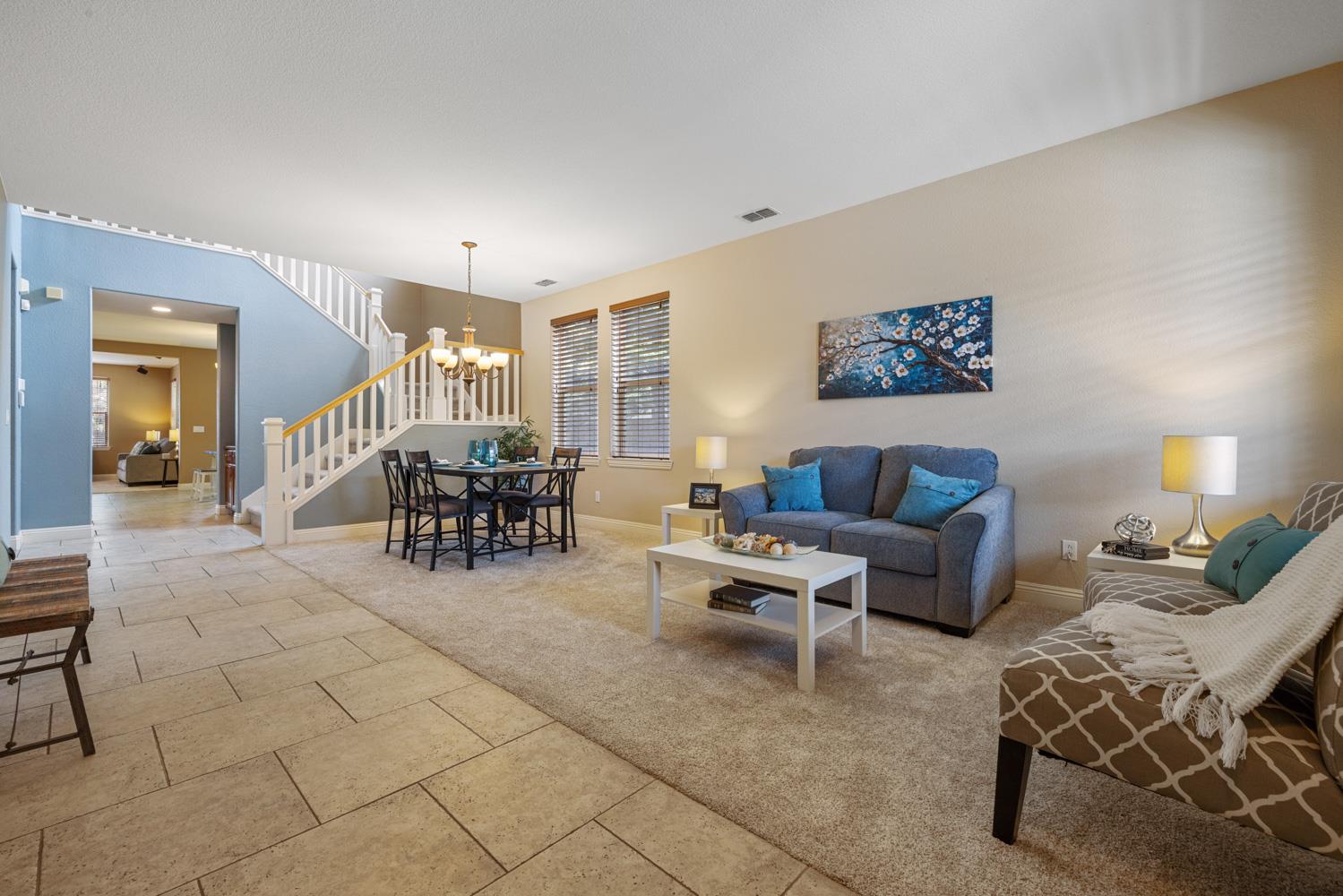 Detail Gallery Image 3 of 76 For 1734 Bandoni Ln, Manteca,  CA 95337 - 4 Beds | 3/1 Baths