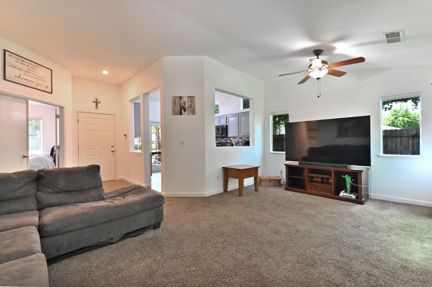 Detail Gallery Image 18 of 55 For 2535 Bridle Creek Ct, Tracy,  CA 95377 - 2 Beds | 2 Baths