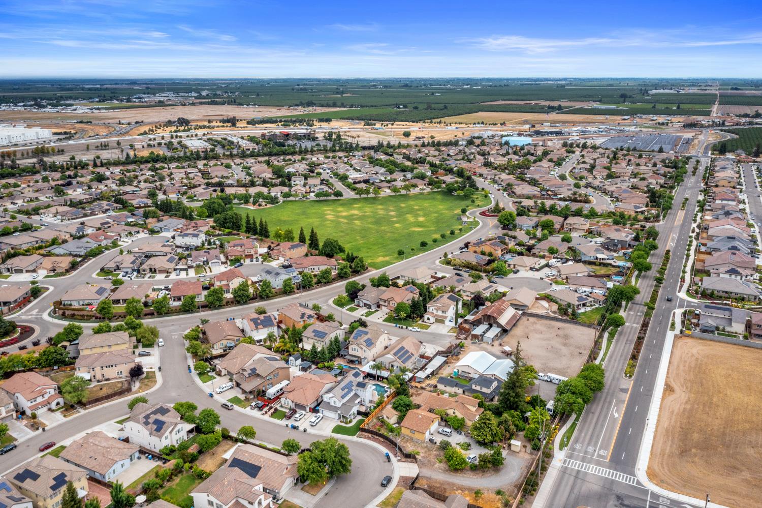 Detail Gallery Image 73 of 76 For 1734 Bandoni Ln, Manteca,  CA 95337 - 4 Beds | 3/1 Baths