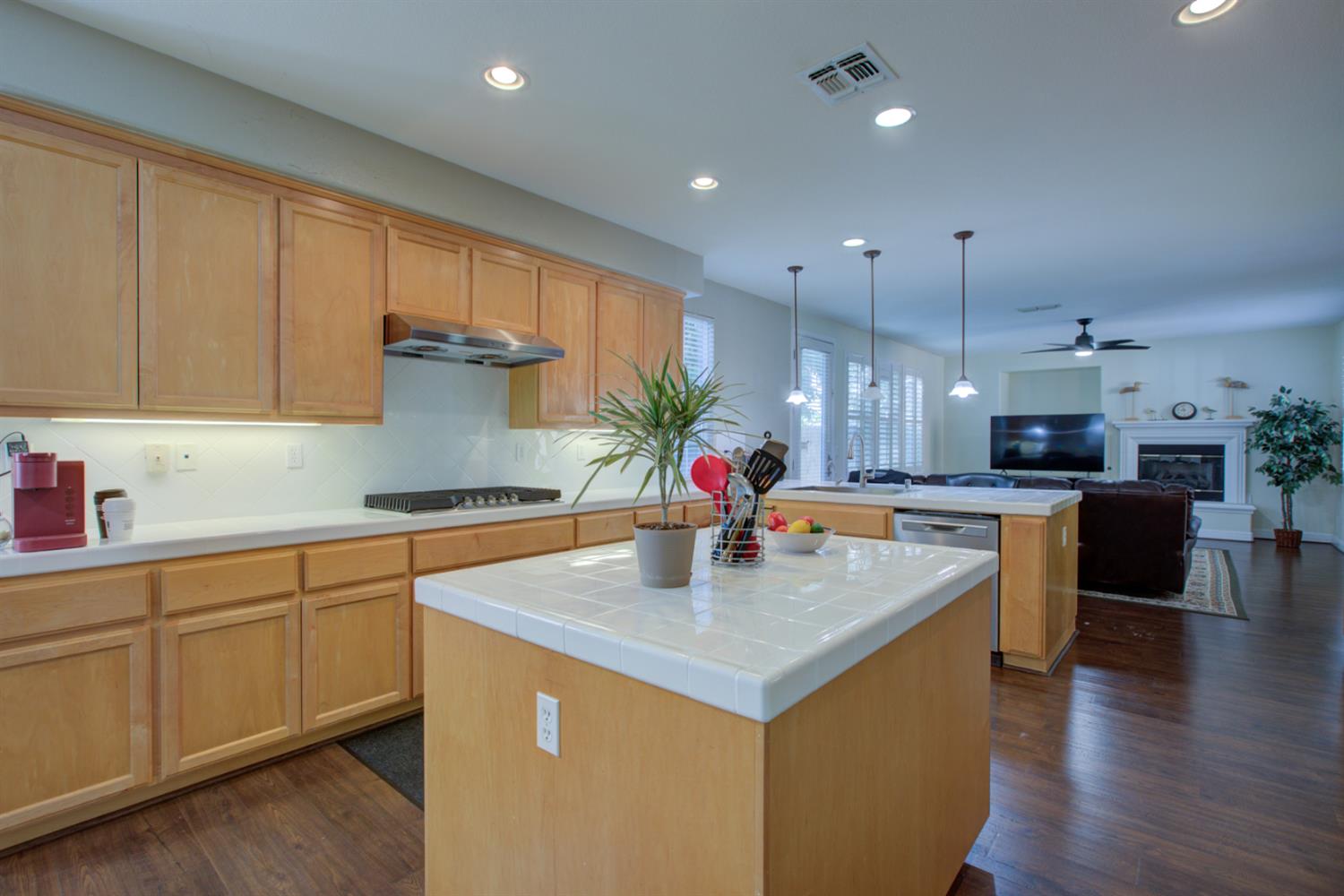 Detail Gallery Image 31 of 71 For 512 Squash Creek Ln, Patterson,  CA 95363 - 5 Beds | 3/1 Baths
