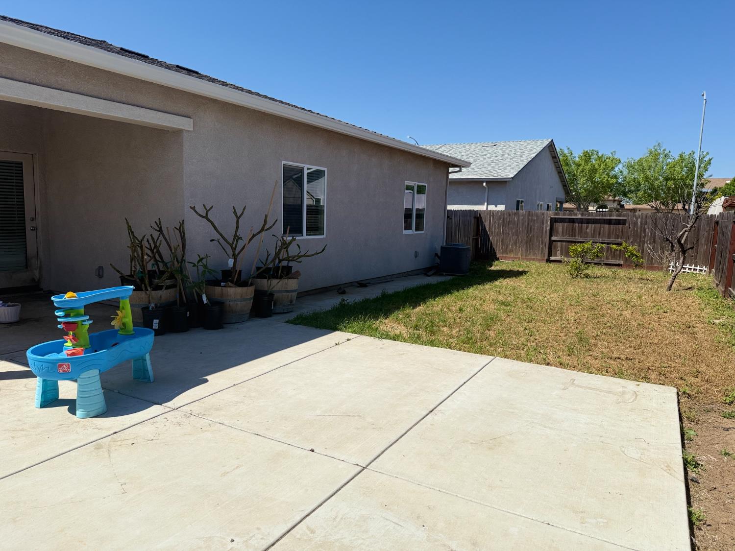 Detail Gallery Image 20 of 24 For 4831 E Goshawk, Stockton,  CA 95215 - 4 Beds | 2 Baths