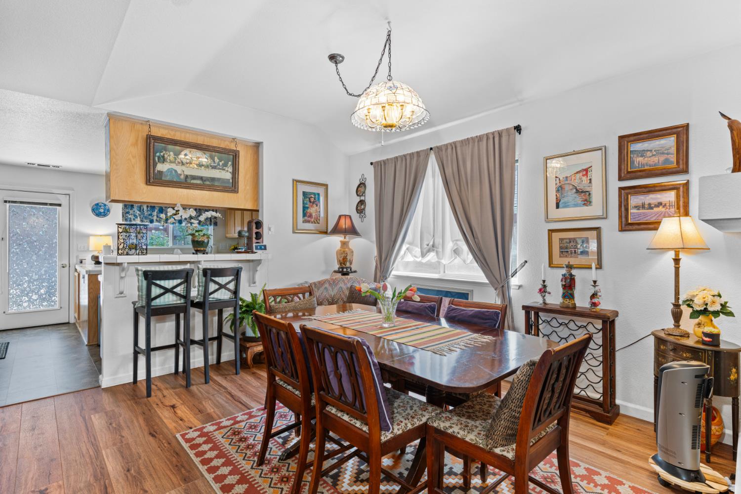 Detail Gallery Image 10 of 26 For 126 Carriage Ln, Grass Valley,  CA 95949 - 2 Beds | 2 Baths