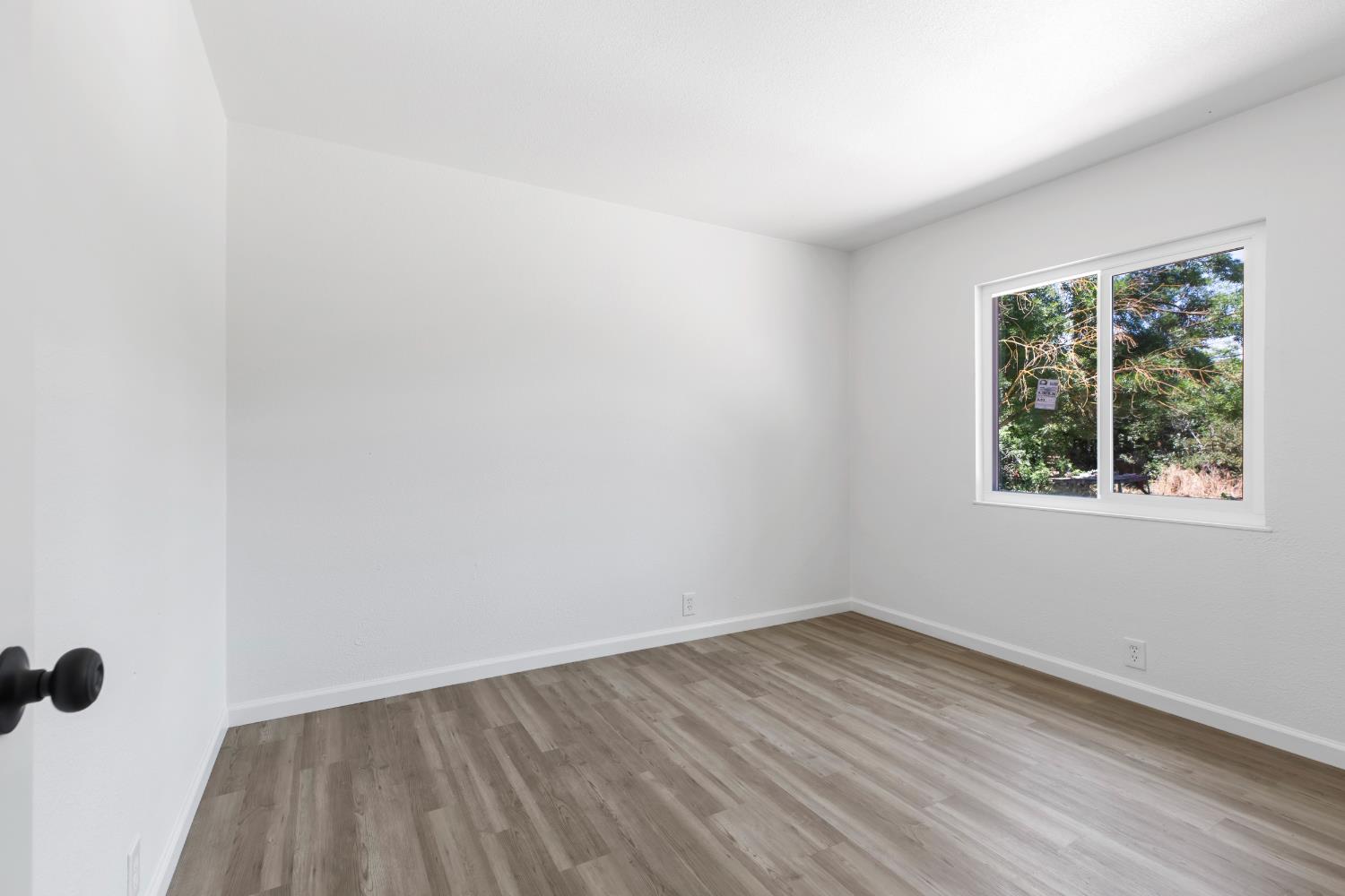 Detail Gallery Image 10 of 18 For 4803 Section, Stockton,  CA 95215 - 3 Beds | 1 Baths