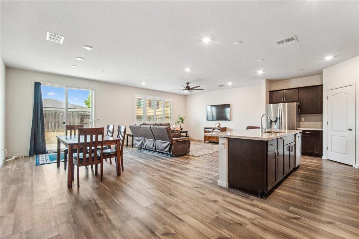 Kadel Court, Lincoln, California image 19
