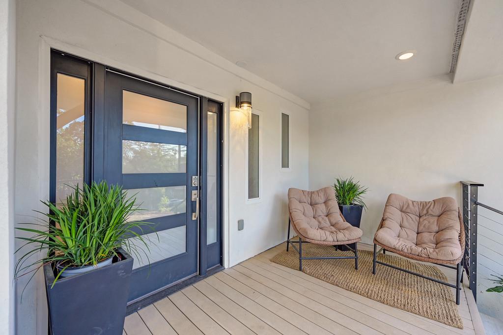 Detail Gallery Image 14 of 99 For 592 Torero Way, El Dorado Hills,  CA 95762 - 5 Beds | 4 Baths