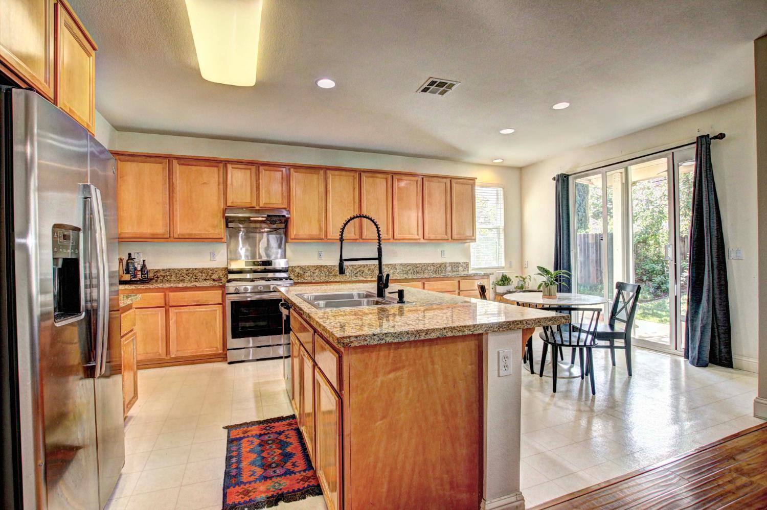 Detail Gallery Image 38 of 58 For 1461 Cortina Rd, West Sacramento,  CA 95691 - 5 Beds | 3 Baths