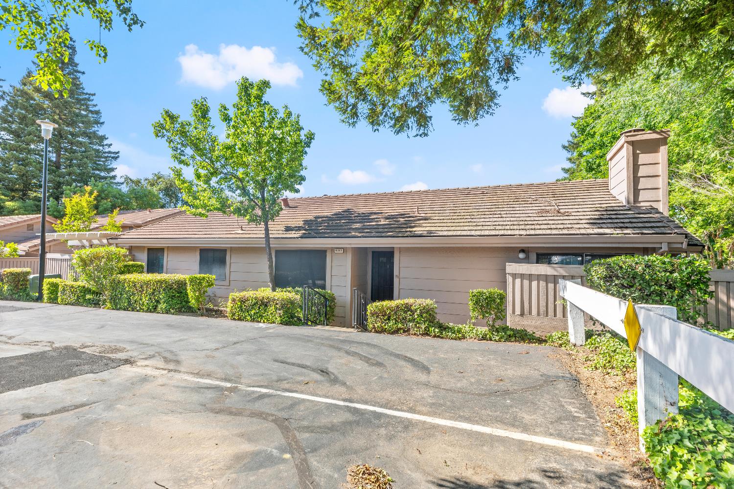 Detail Gallery Image 51 of 53 For 8193 Rose Vine Ln, Fair Oaks,  CA 95628 - 2 Beds | 2 Baths