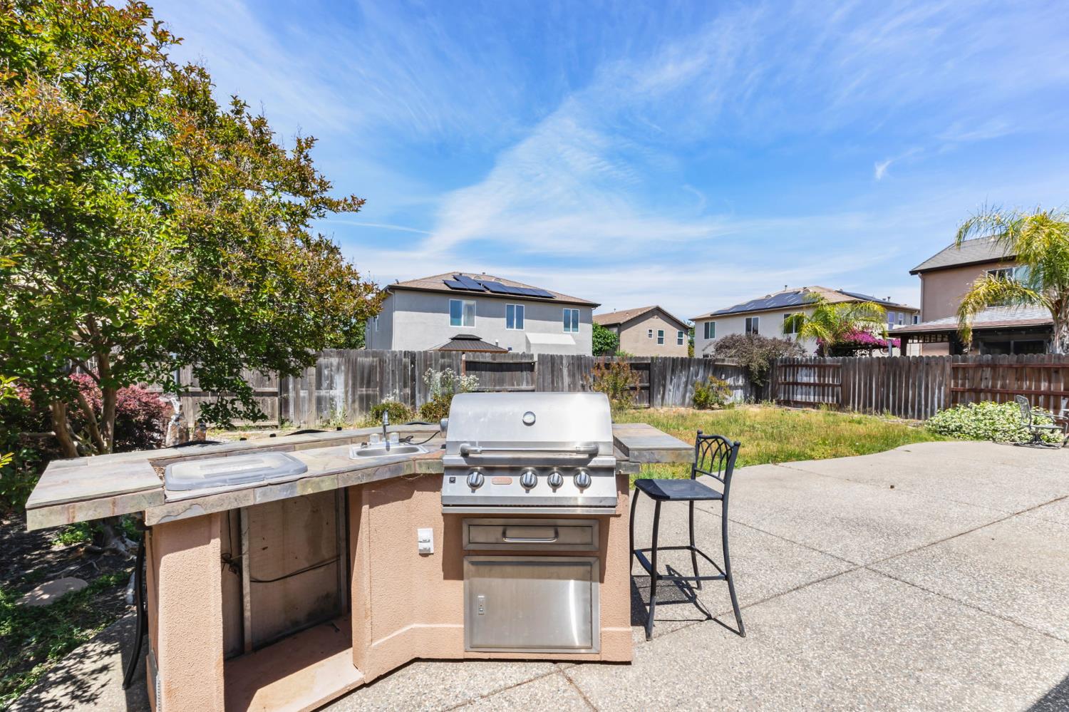 Barney Avenue, Olivehurst, California image 41