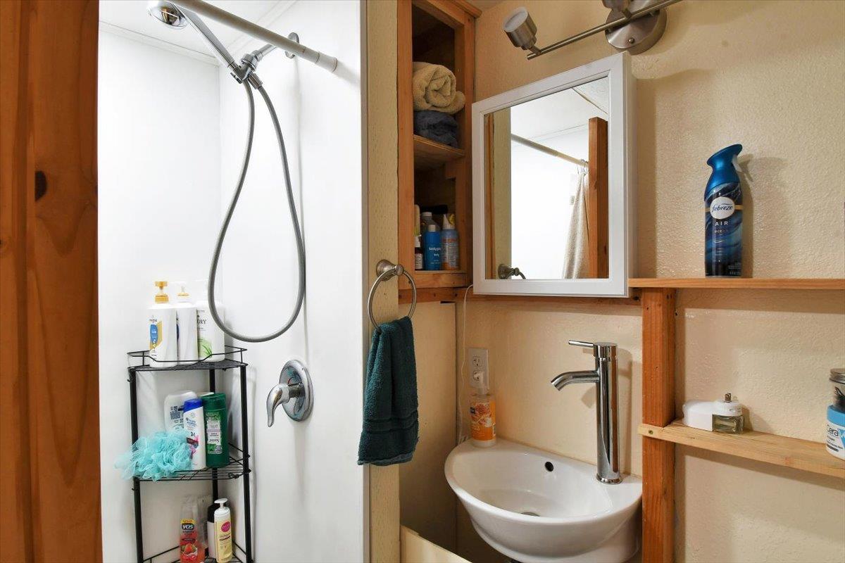 Detail Gallery Image 42 of 92 For 17657 Crest Rd, Grass Valley,  CA 95949 - 3 Beds | 2 Baths