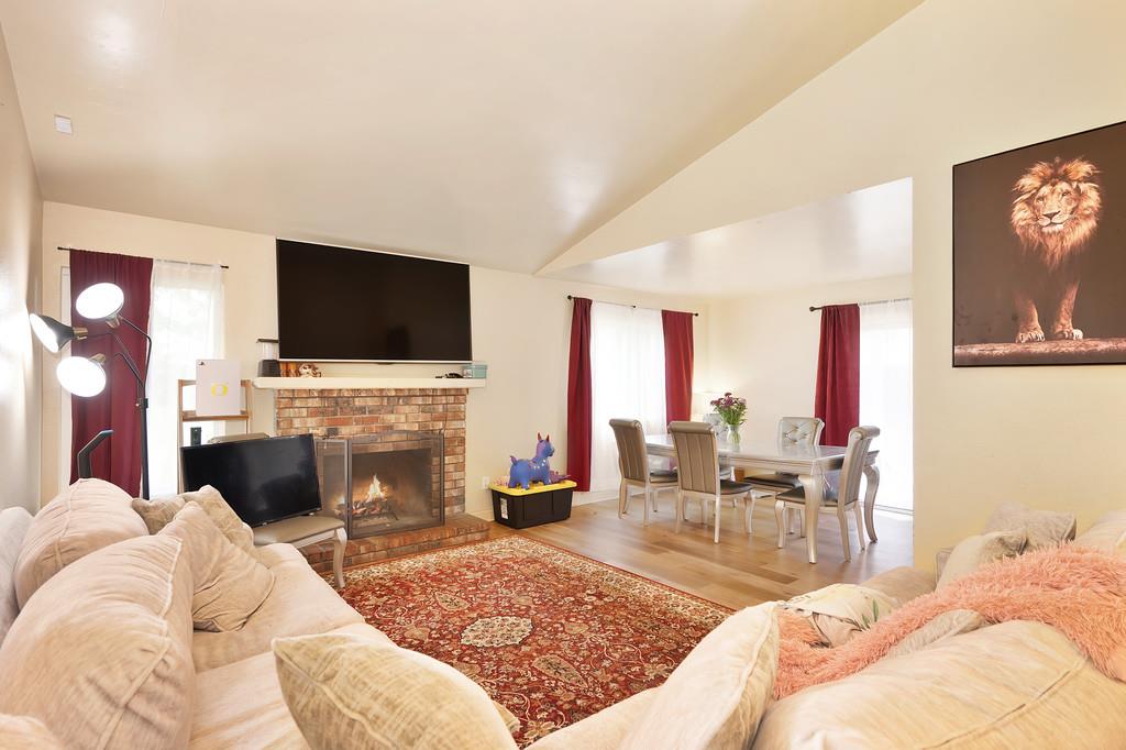Detail Gallery Image 8 of 25 For 3708 Pullman Dr, Sacramento,  CA 95827 - 3 Beds | 2 Baths
