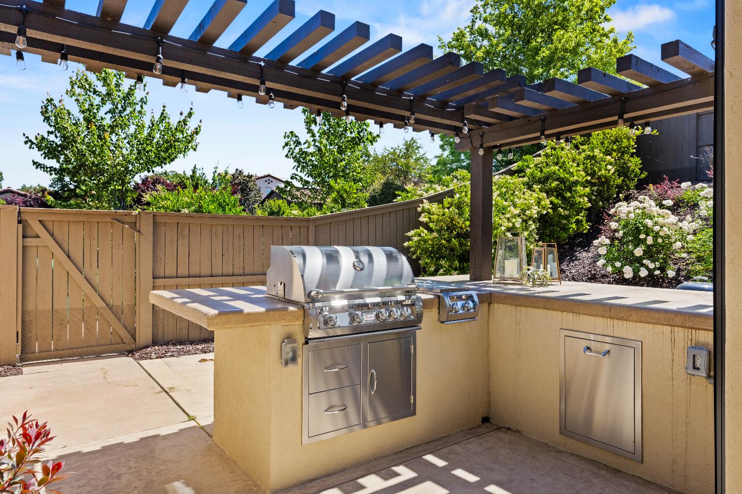 Chardin Place, El Dorado Hills, California image 16