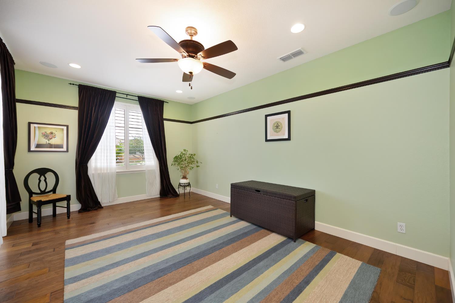 Detail Gallery Image 56 of 96 For 12379 El Portal Way, Rancho Cordova,  CA 95742 - 3 Beds | 2/1 Baths