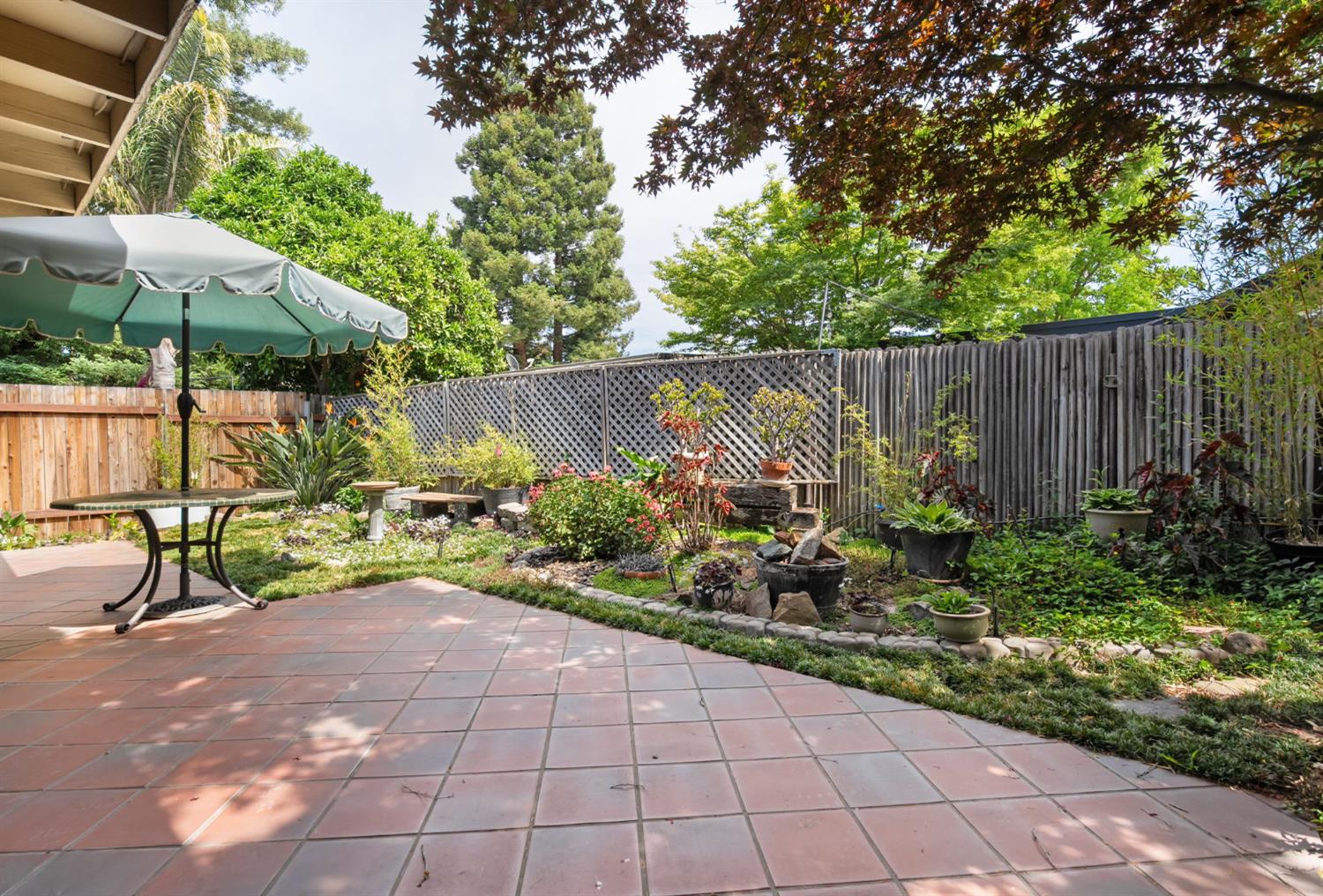 Detail Gallery Image 21 of 30 For 1738 Bannon Creek Dr, Sacramento,  CA 95833 - 3 Beds | 2 Baths