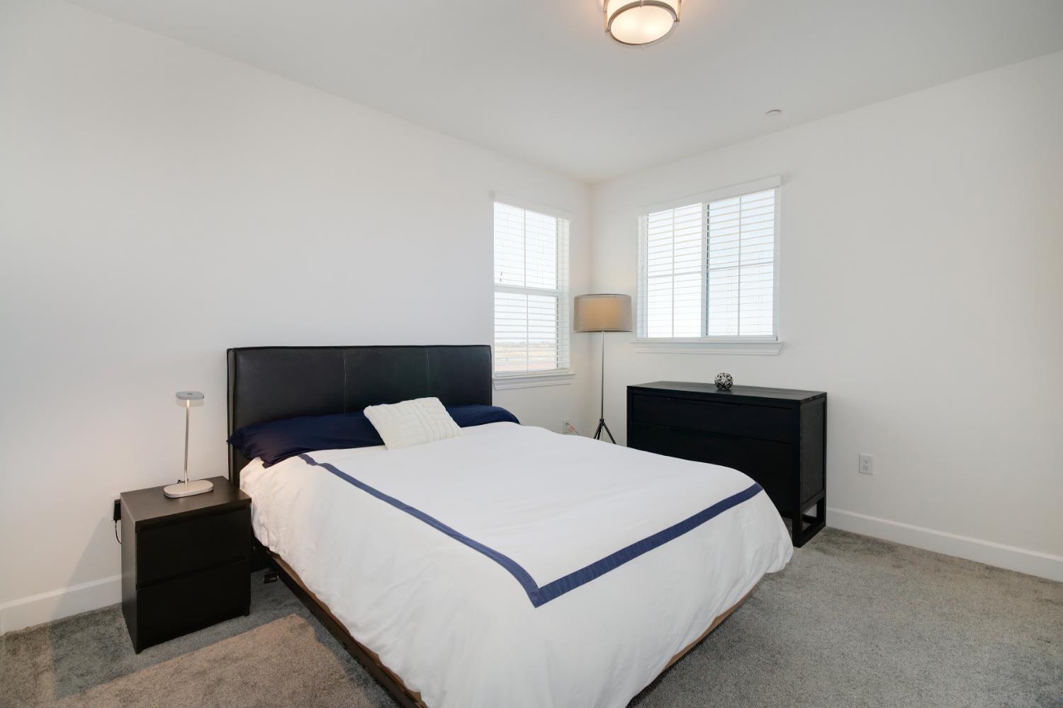 Detail Gallery Image 39 of 69 For 12818 Mission Peak Way, Rancho Cordova,  CA 95742 - 5 Beds | 4/1 Baths