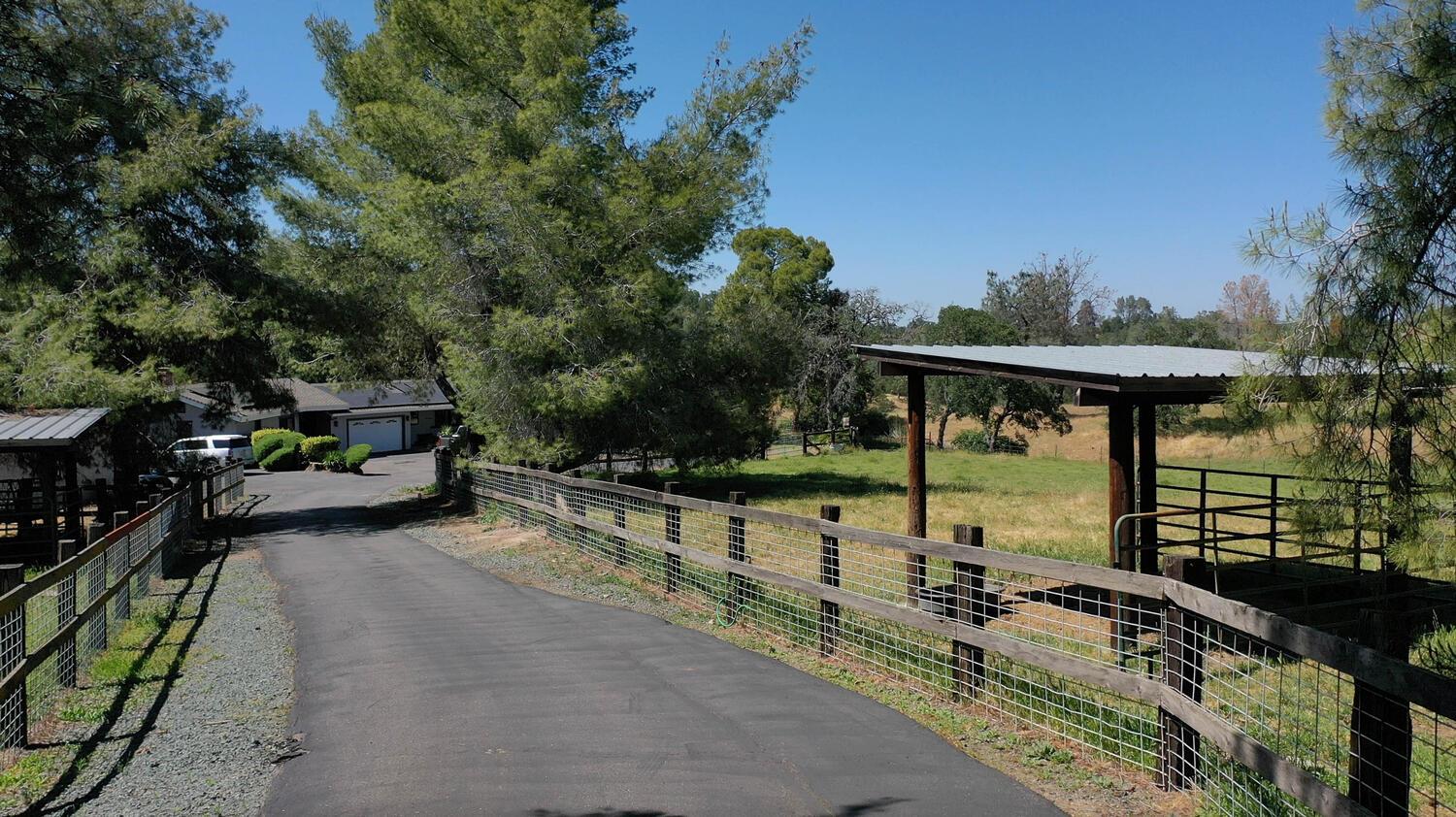 Detail Gallery Image 10 of 97 For 5571 Reservation Road, Ione,  CA 95640 - 3 Beds | 3 Baths