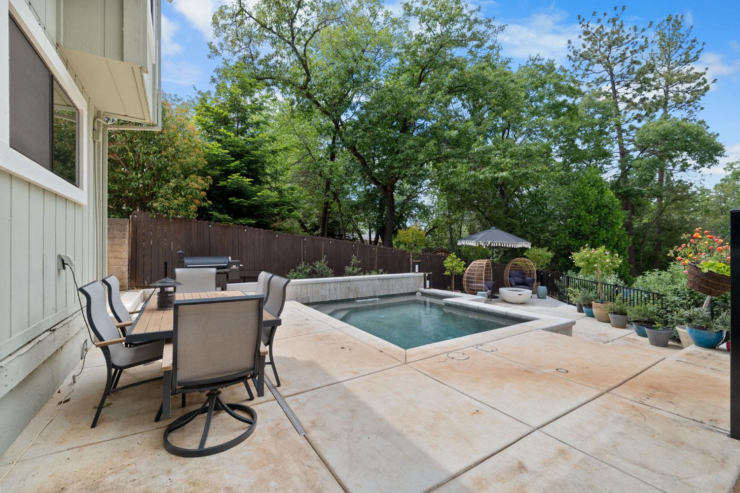 Detail Gallery Image 63 of 90 For 3379 Paloran Ct, Shingle Springs,  CA 95682 - 4 Beds | 3 Baths