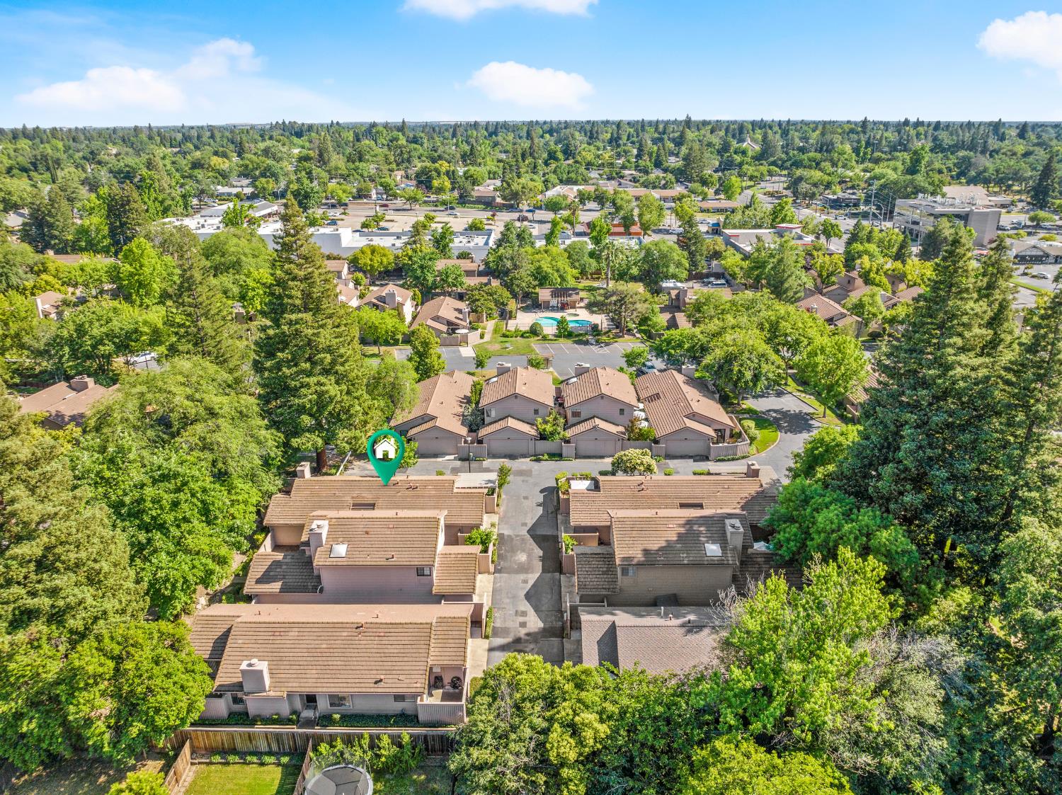 Detail Gallery Image 37 of 53 For 8193 Rose Vine Ln, Fair Oaks,  CA 95628 - 2 Beds | 2 Baths