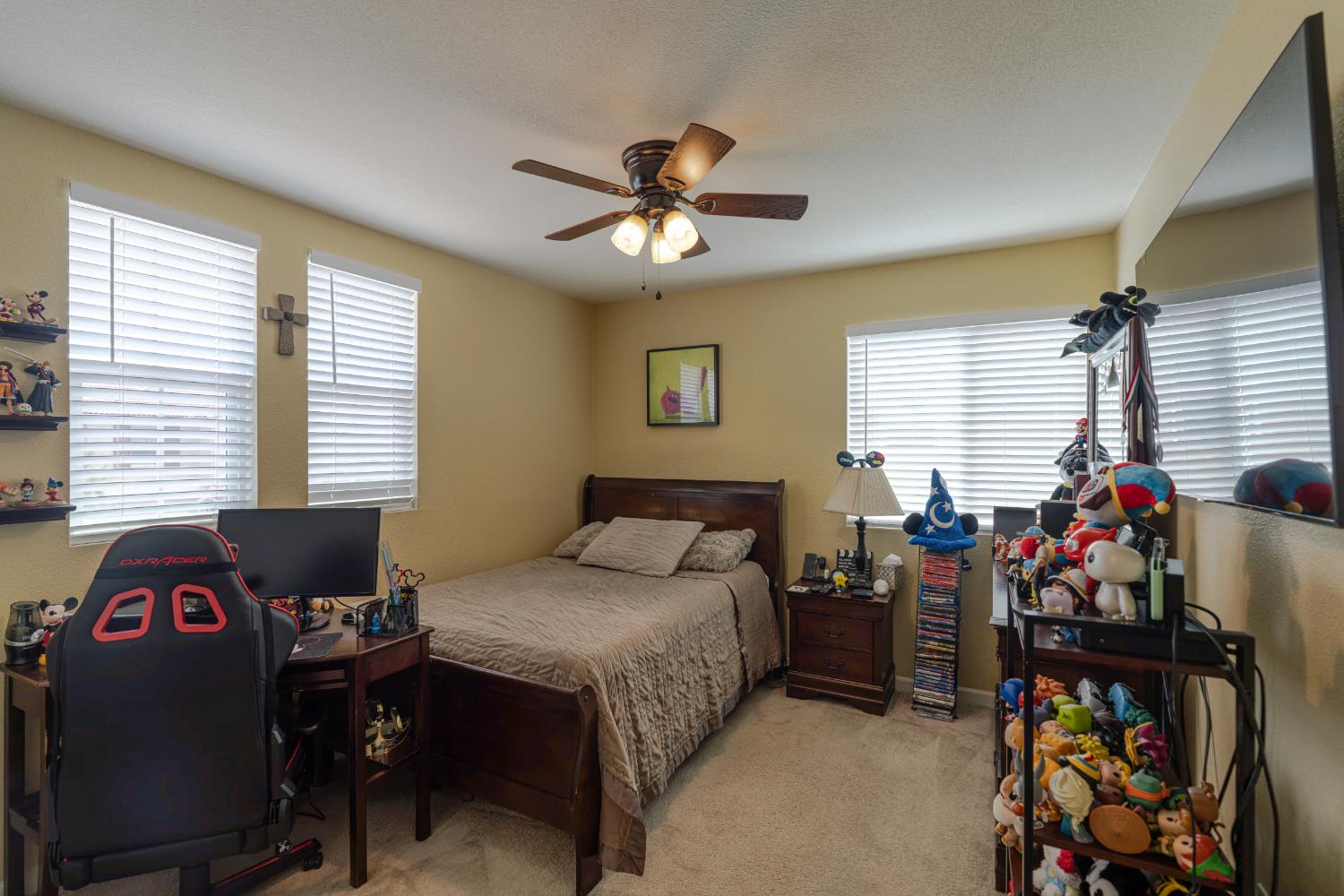 Detail Gallery Image 27 of 52 For 5271 Cloud Crest Way, Sacramento,  CA 95835 - 3 Beds | 2/1 Baths