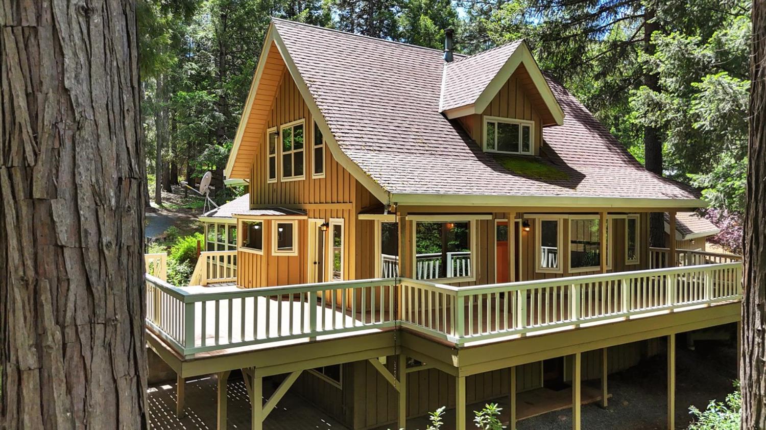 Detail Gallery Image 1 of 76 For 16800 Sun Bloom Way, Nevada City,  CA 95959 - 4 Beds | 3 Baths