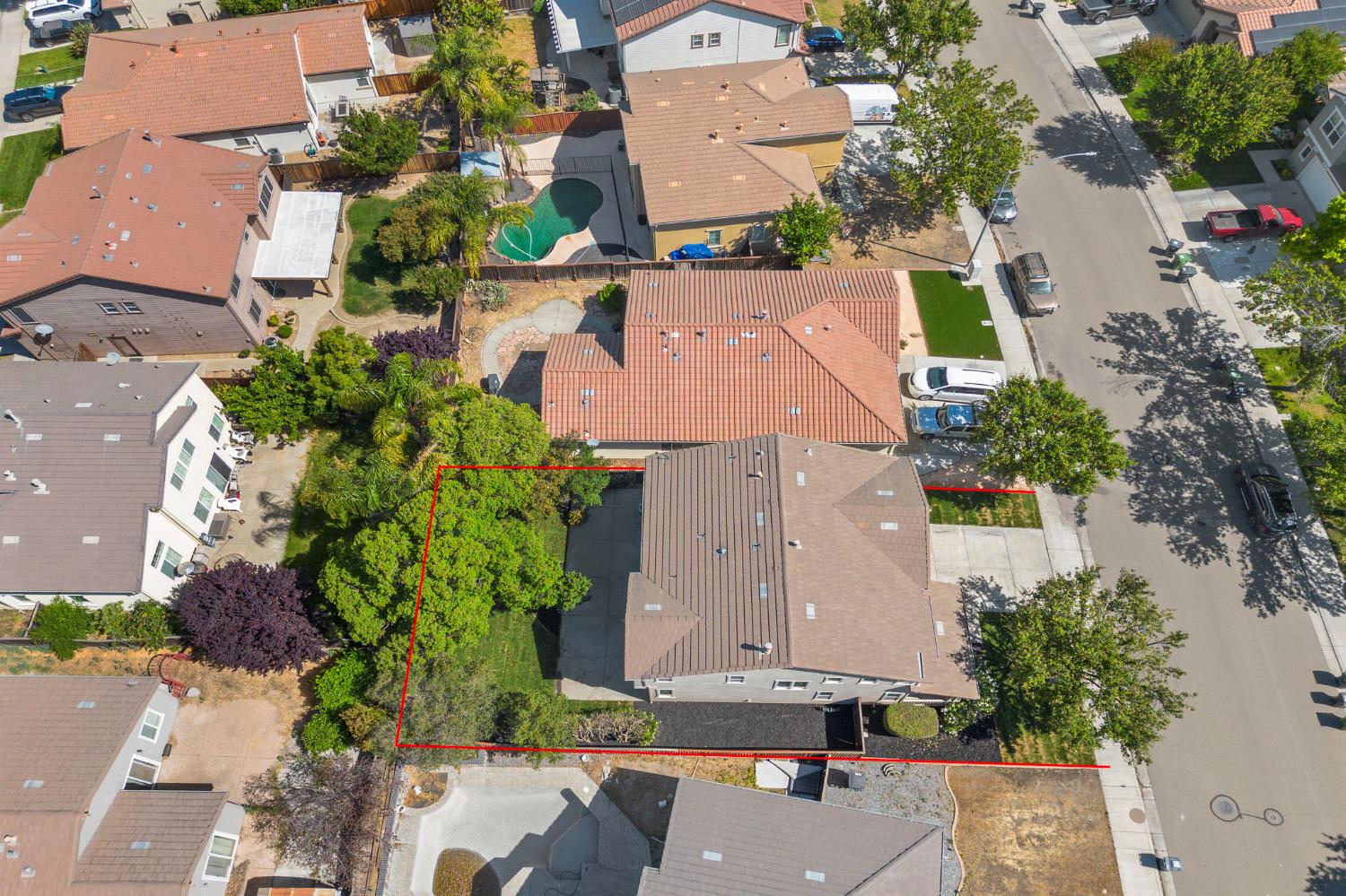 Detail Gallery Image 39 of 40 For 4677 Bonsai Ave, Tracy,  CA 95377 - 4 Beds | 2/1 Baths