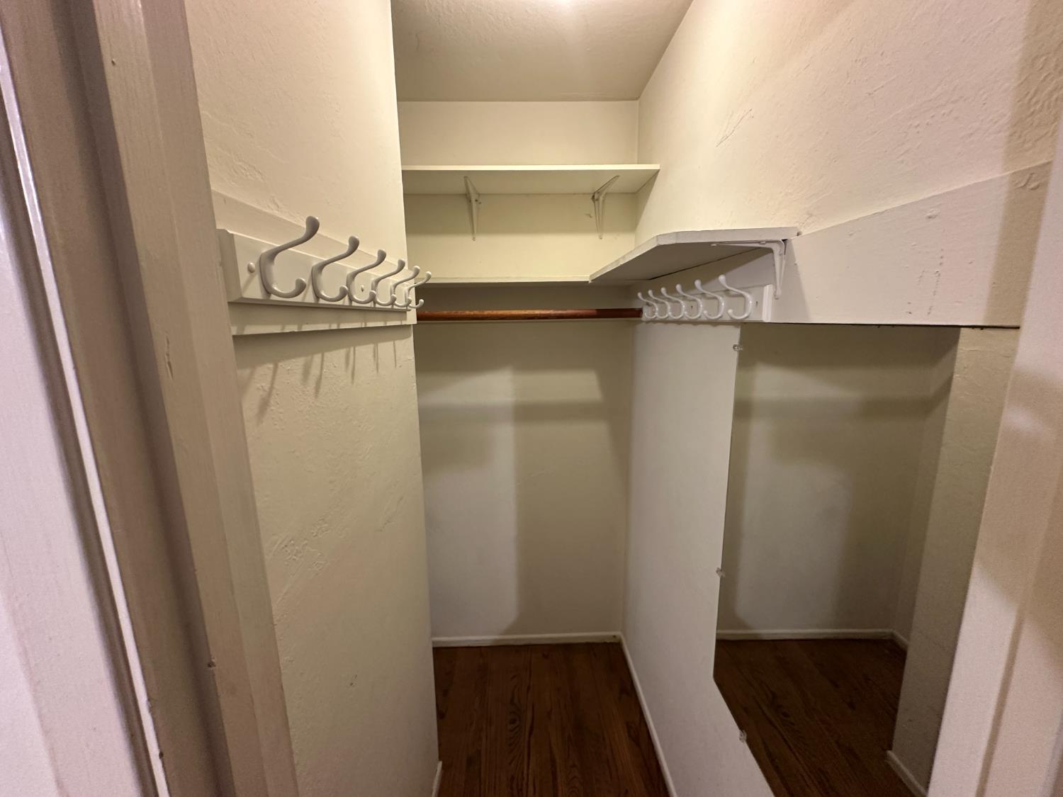 Detail Gallery Image 27 of 70 For 2124 H St, Sacramento,  CA 95816 - – Beds | – Baths