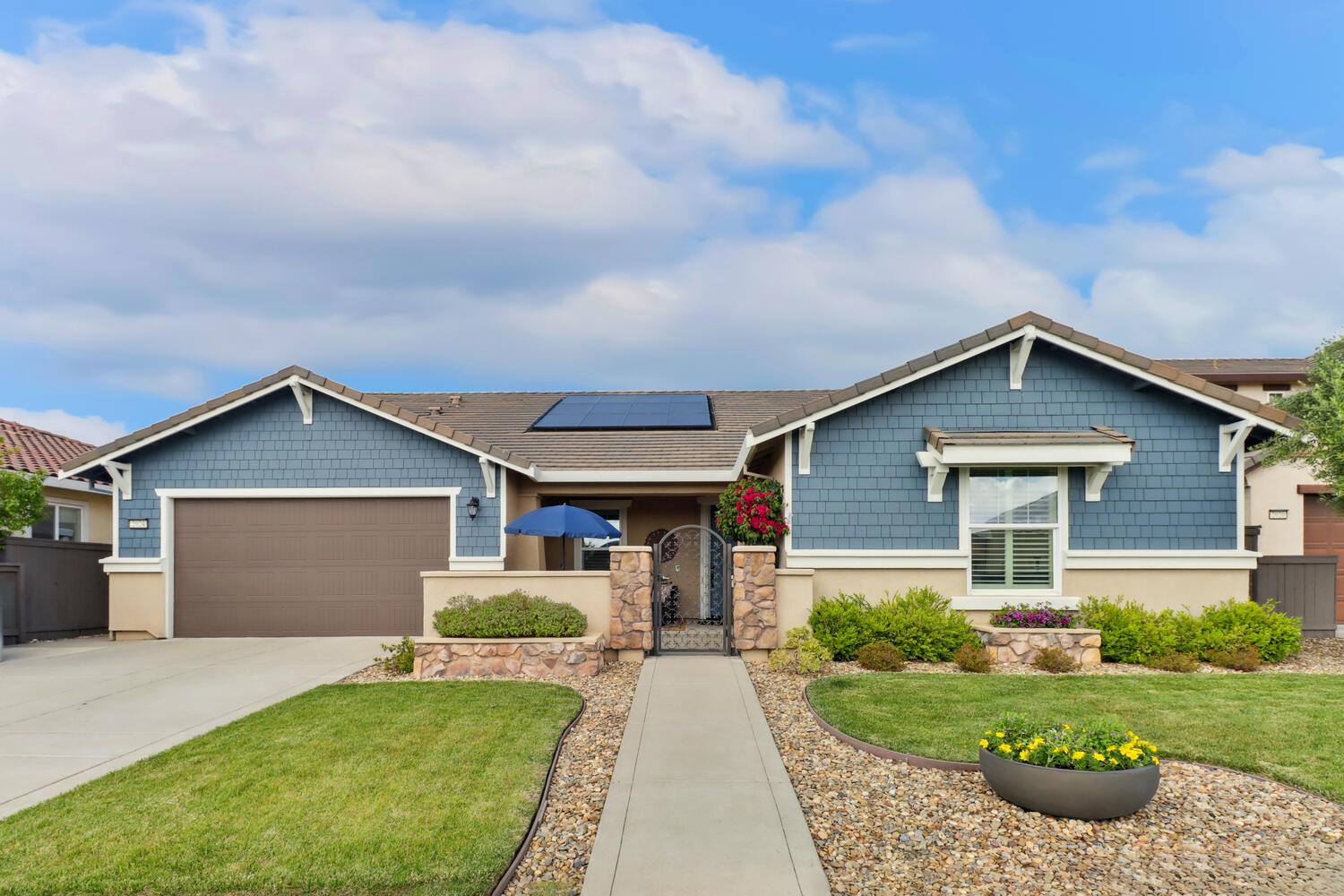 Detail Gallery Image 1 of 53 For 2024 Miekle Ave, Woodland,  CA 95776 - 3 Beds | 2/1 Baths