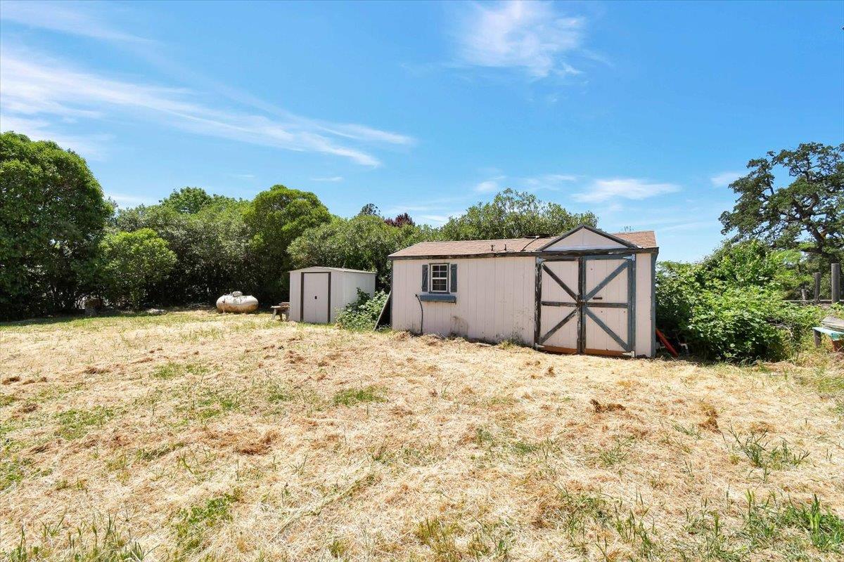 Detail Gallery Image 59 of 92 For 17657 Crest Rd, Grass Valley,  CA 95949 - 3 Beds | 2 Baths