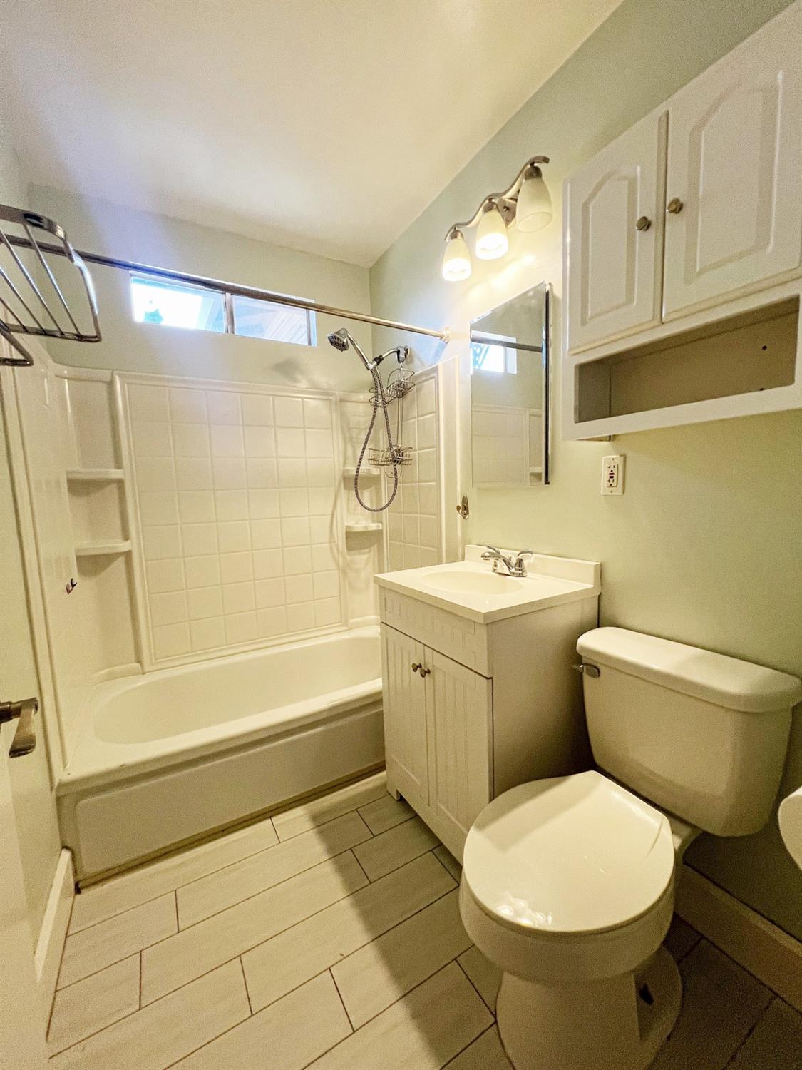 Detail Gallery Image 7 of 16 For 728 N Mills Ave, Lodi,  CA 95242 - 2 Beds | 1 Baths