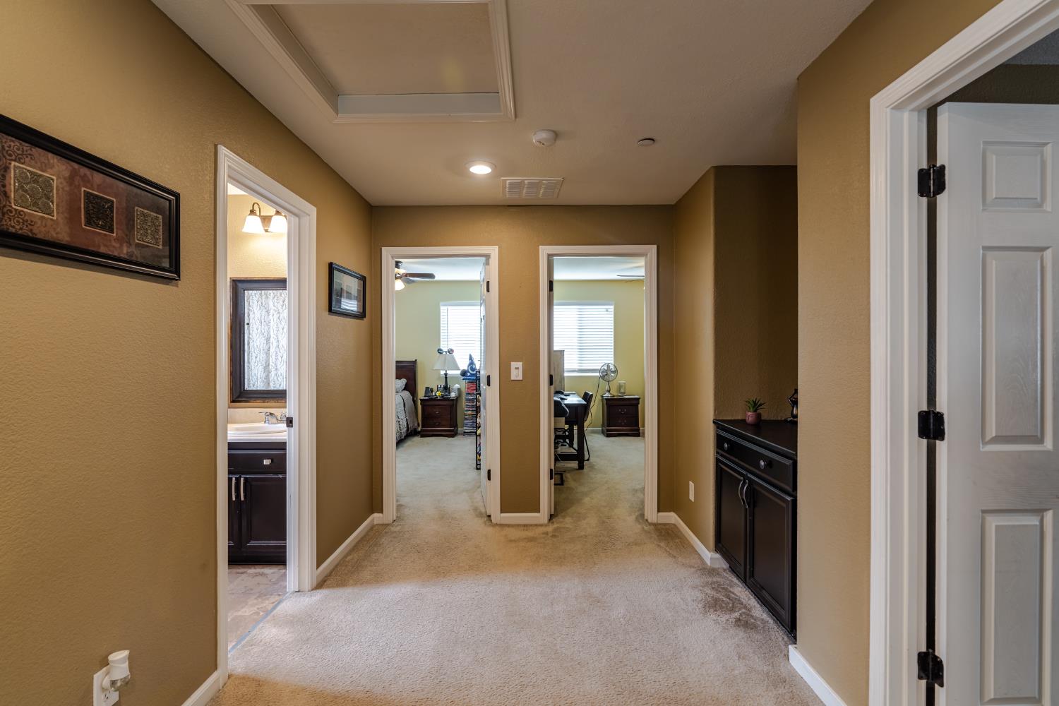 Detail Gallery Image 23 of 52 For 5271 Cloud Crest Way, Sacramento,  CA 95835 - 3 Beds | 2/1 Baths