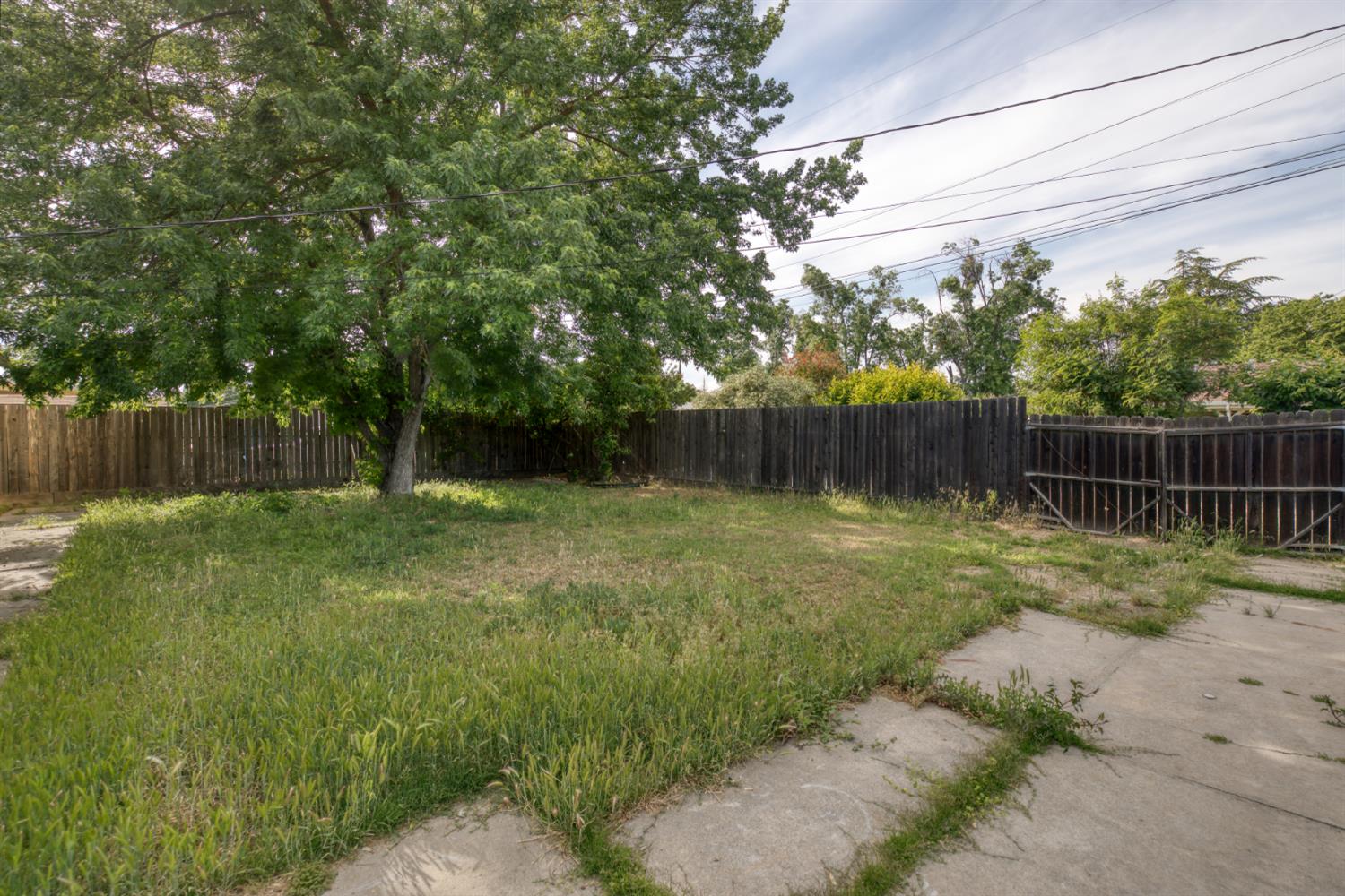 Detail Gallery Image 19 of 24 For 913 Norwegian Ave, Modesto,  CA 95350 - 3 Beds | 1 Baths