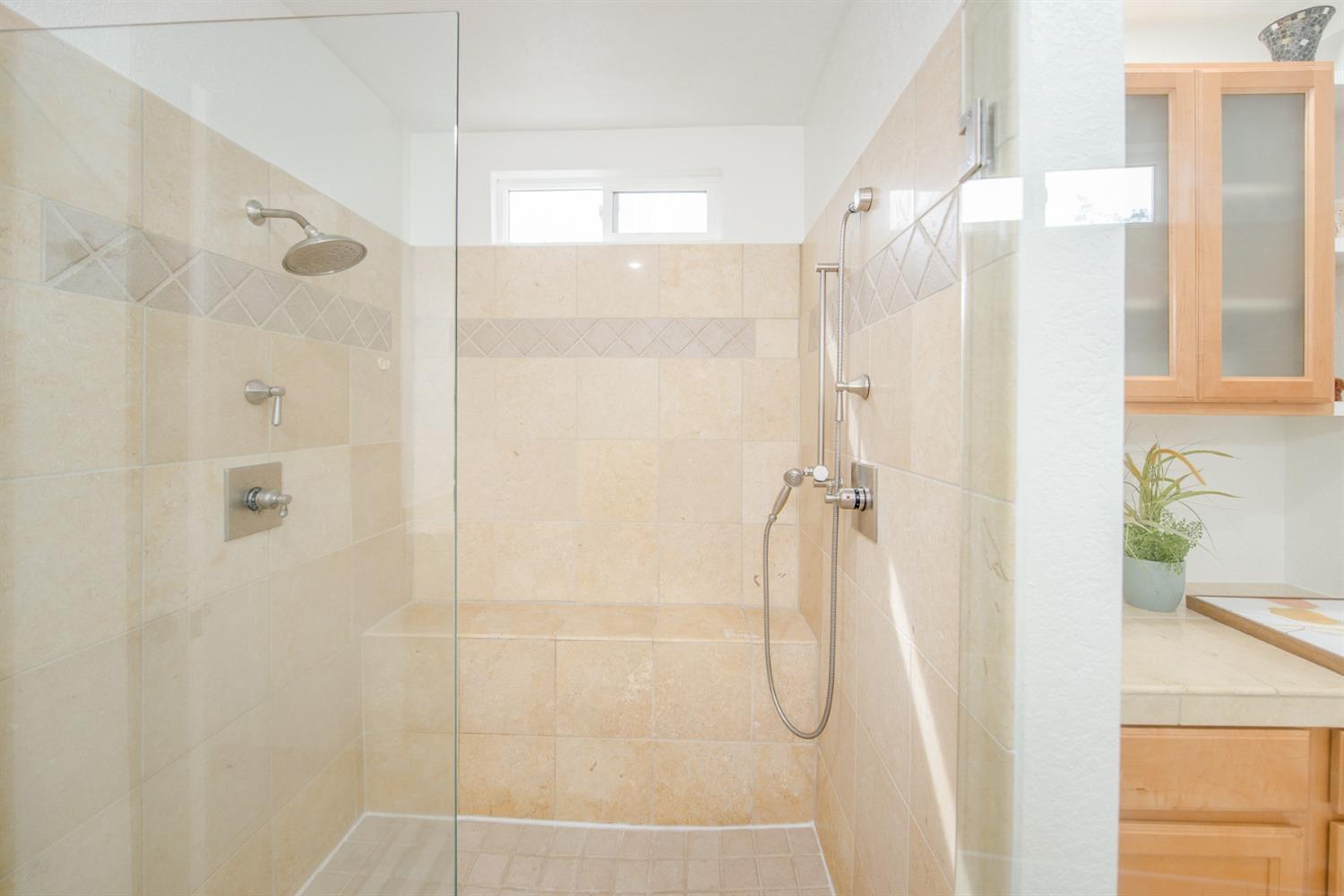 Detail Gallery Image 24 of 44 For 377 Porter St, Woodland,  CA 95695 - 3 Beds | 2 Baths