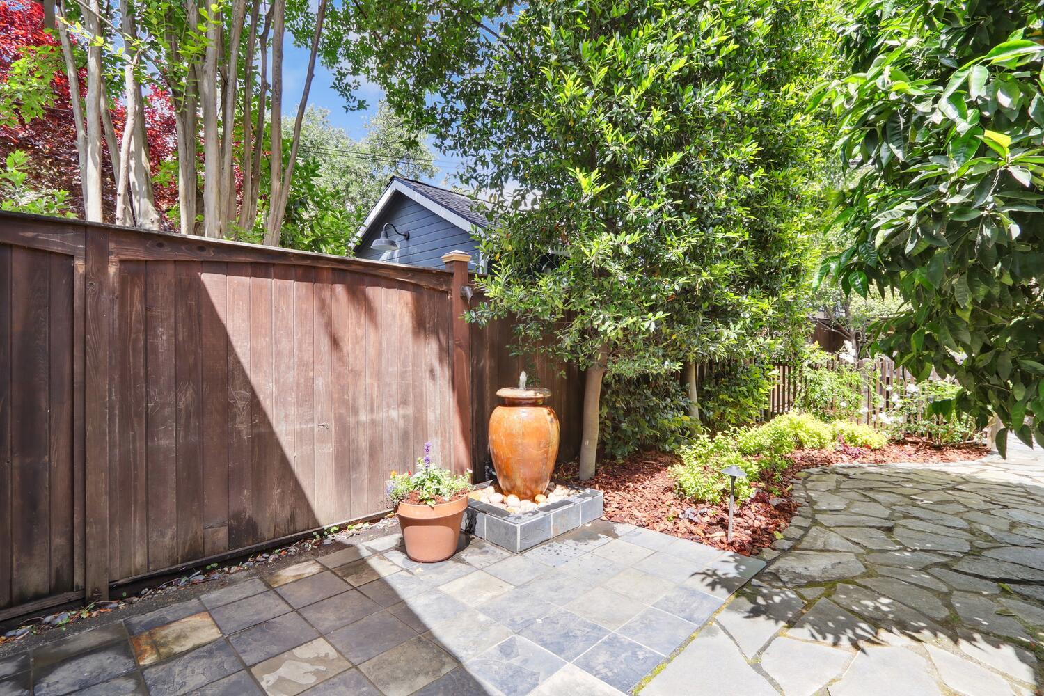 Detail Gallery Image 52 of 62 For 2665 Donner Way, Sacramento,  CA 95818 - 4 Beds | 3 Baths