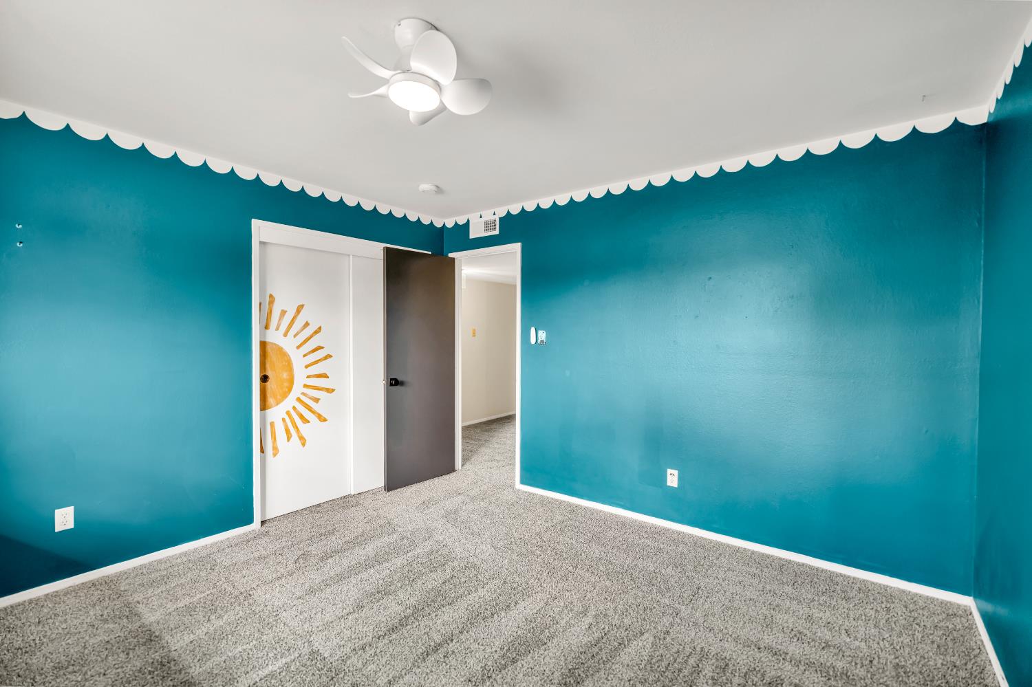 Detail Gallery Image 31 of 48 For 90 Parklite Cir, Sacramento,  CA 95831 - 4 Beds | 2/1 Baths