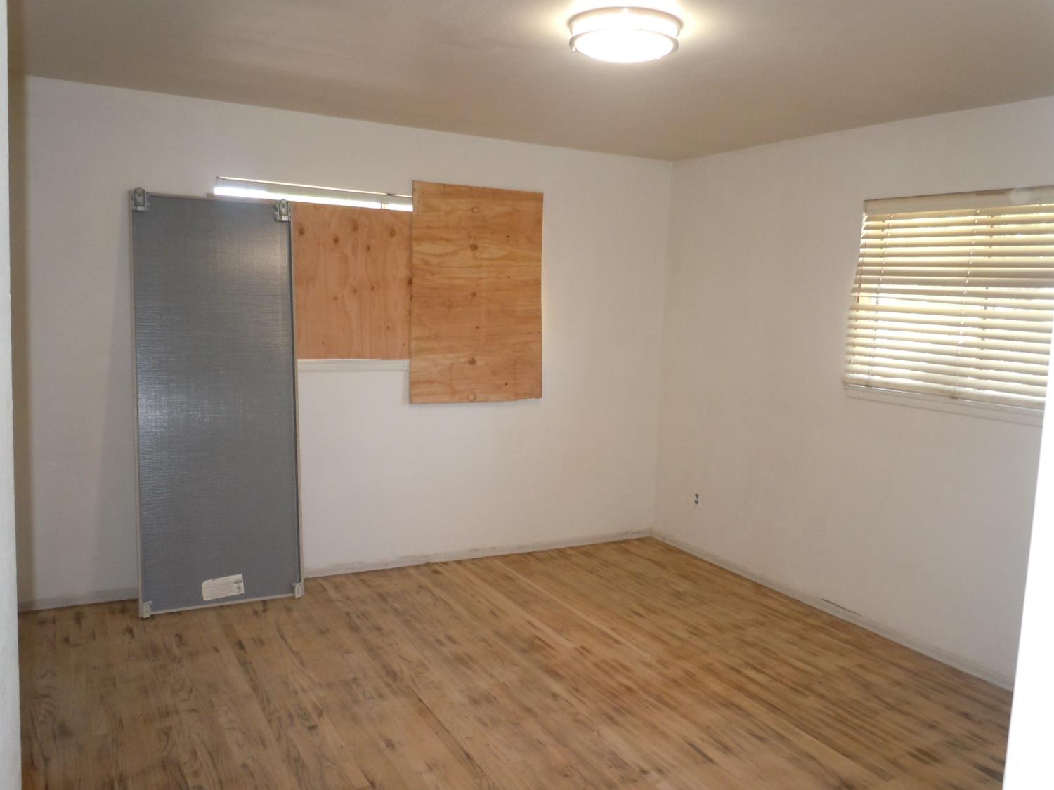 Detail Gallery Image 13 of 33 For 7100 20th St, Sacramento,  CA 95822 - 3 Beds | 2 Baths