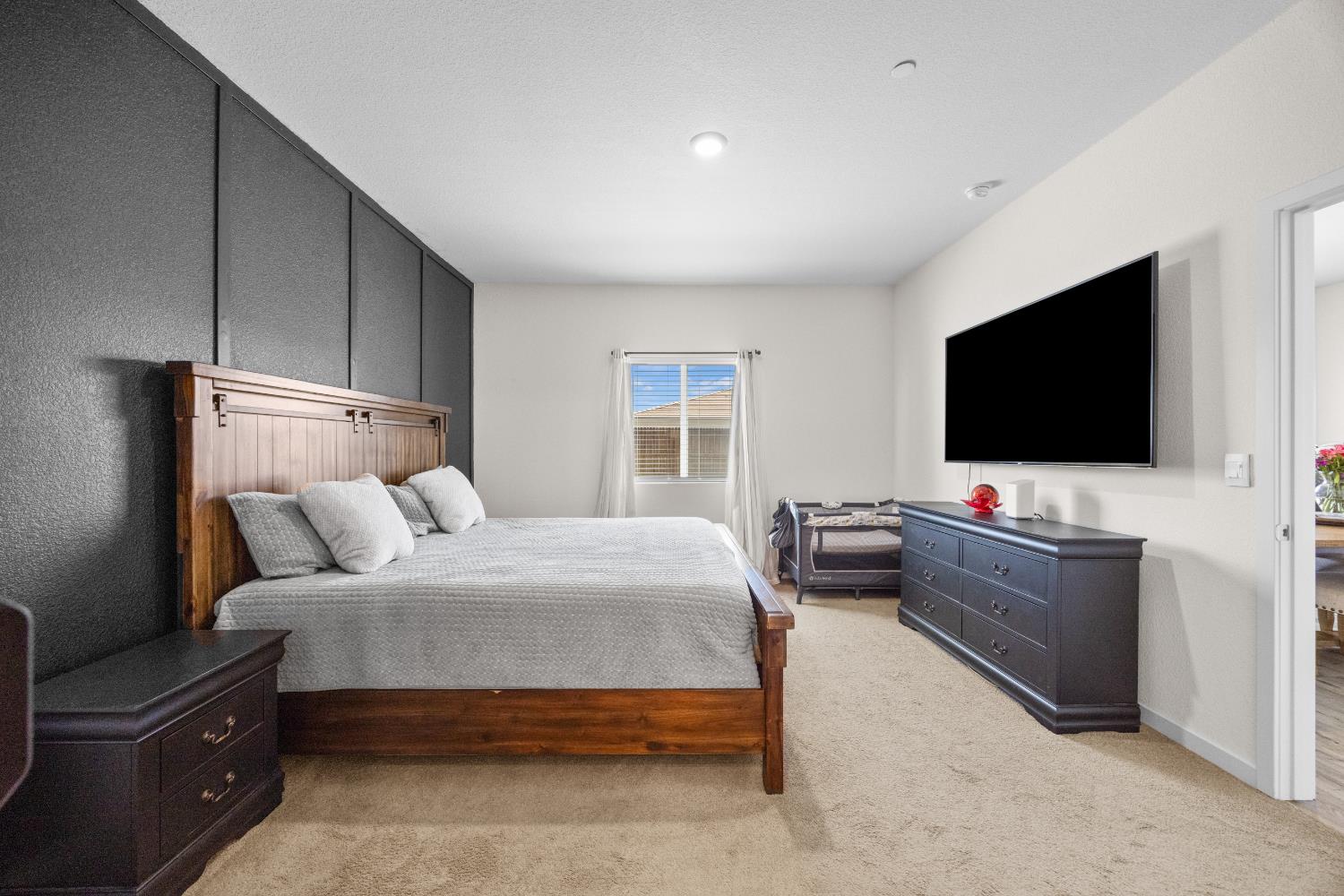 Tamarack Court, Olivehurst, California image 31