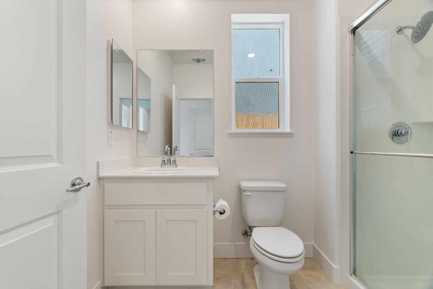 Detail Gallery Image 15 of 46 For 8358 Akino Ct, Elk Grove,  CA 95757 - 4 Beds | 3/1 Baths