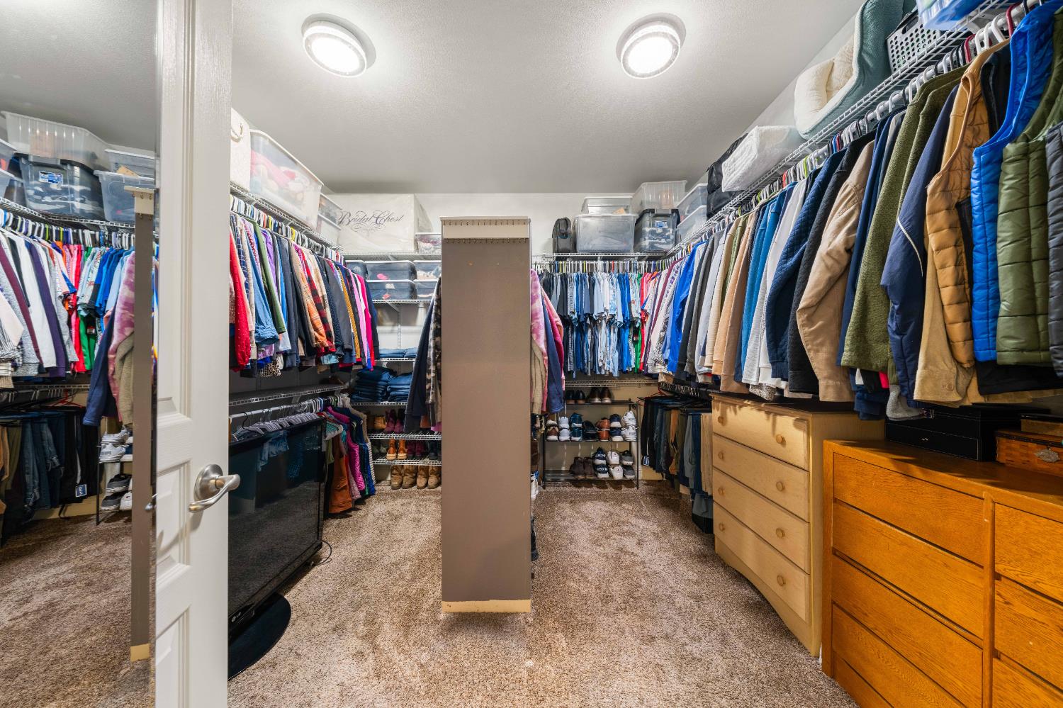 Detail Gallery Image 29 of 51 For 2240 Katzakian Way, Lodi,  CA 95242 - 4 Beds | 2/1 Baths