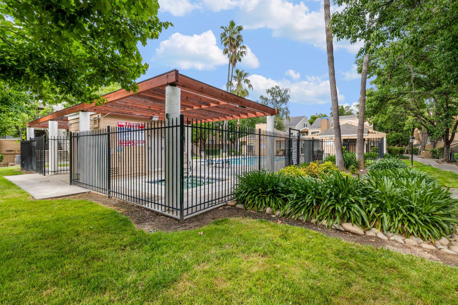 Dornajo Way #245, Sacramento, California image 4
