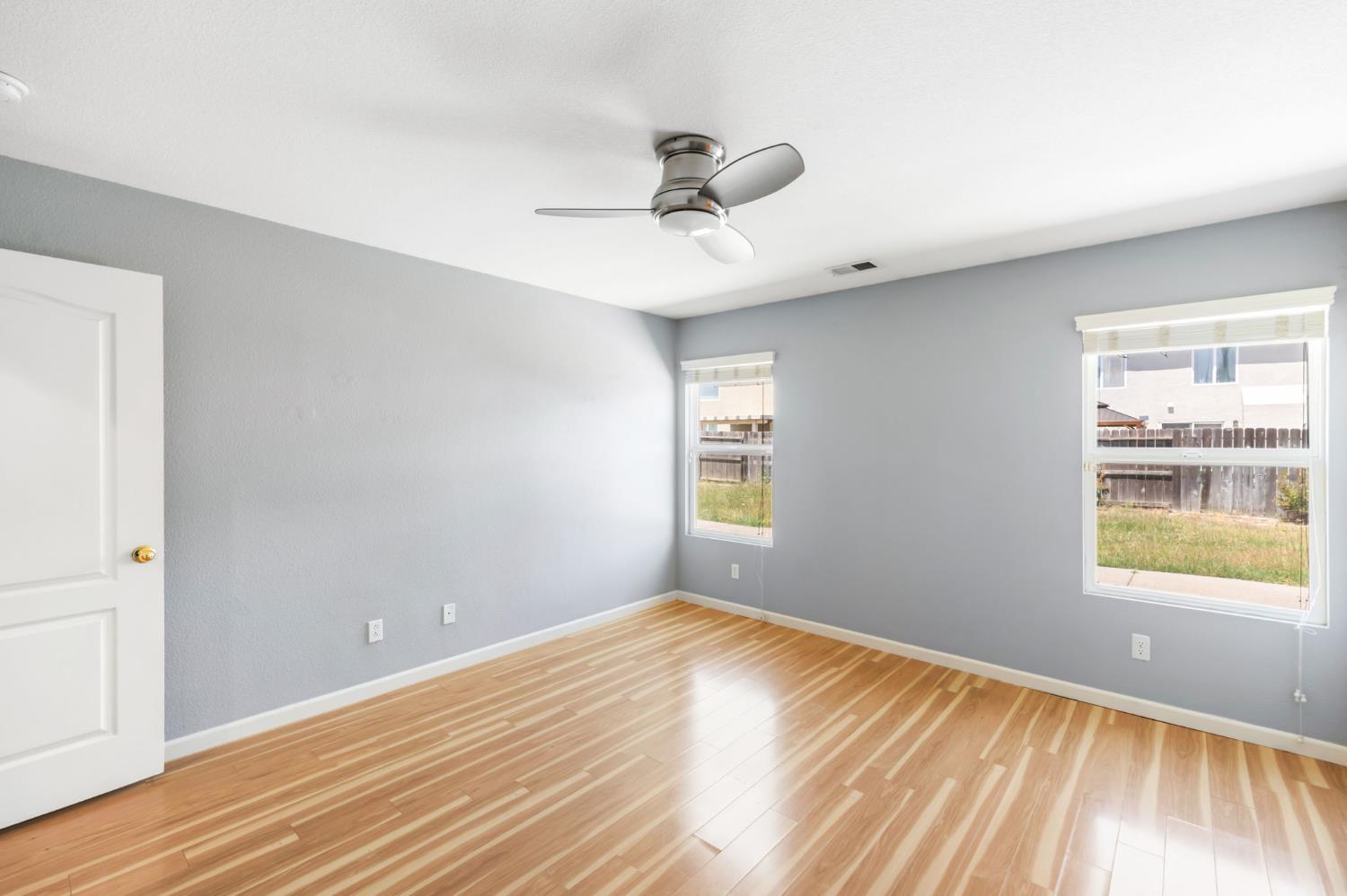 Barney Avenue, Olivehurst, California image 25