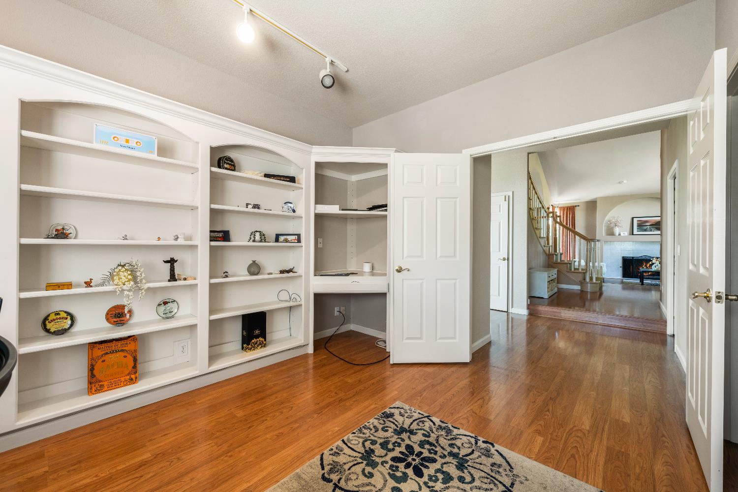Roble Court, El Dorado Hills, California image 20