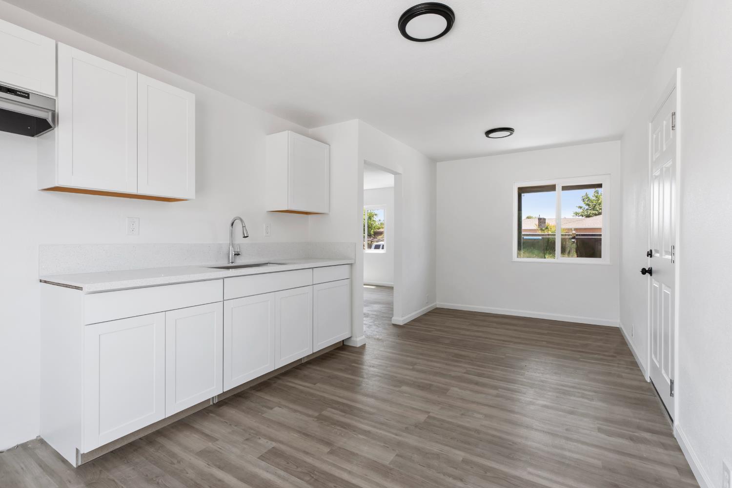 Detail Gallery Image 9 of 18 For 4803 Section, Stockton,  CA 95215 - 3 Beds | 1 Baths