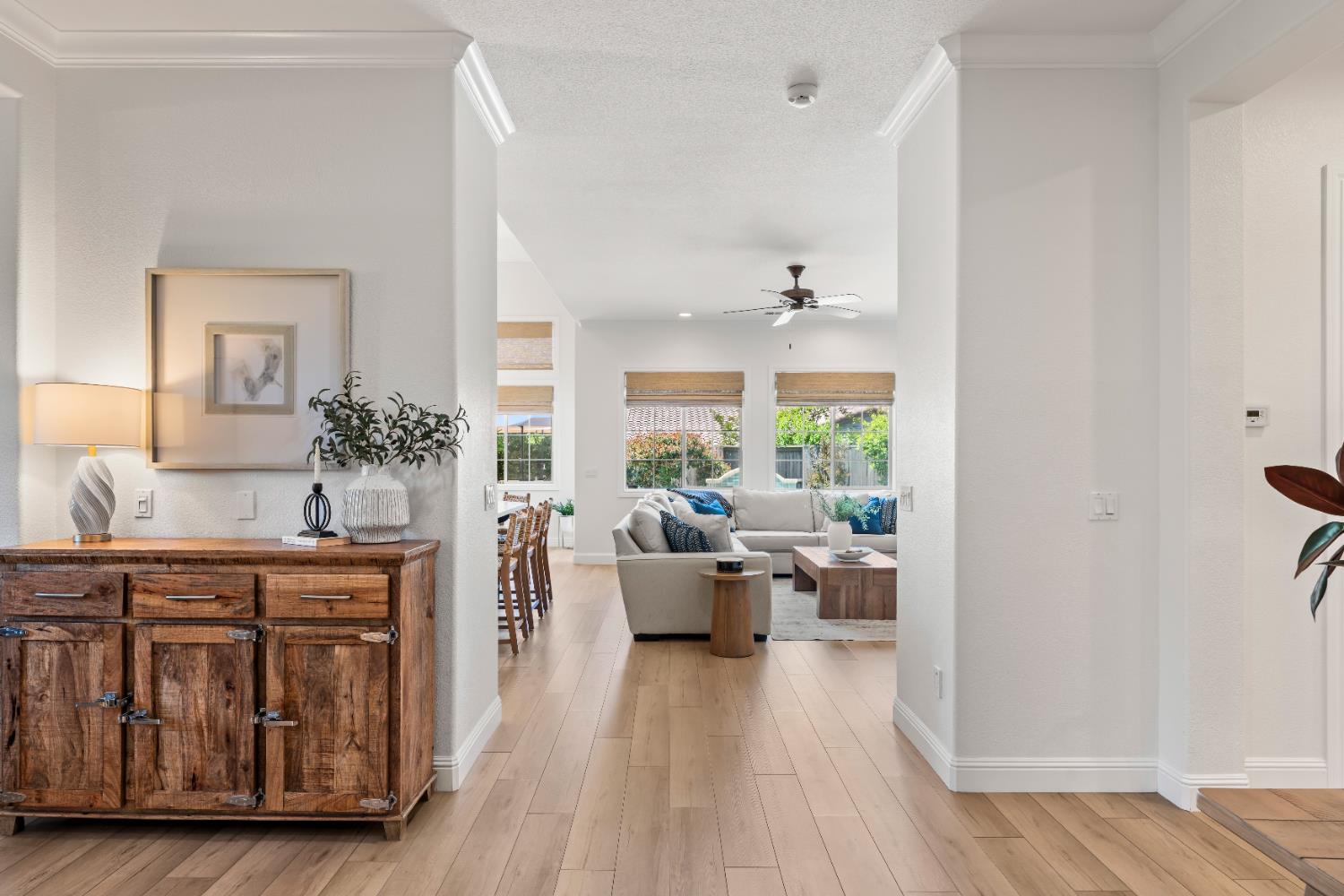 Orsay Way, El Dorado Hills, California image 18