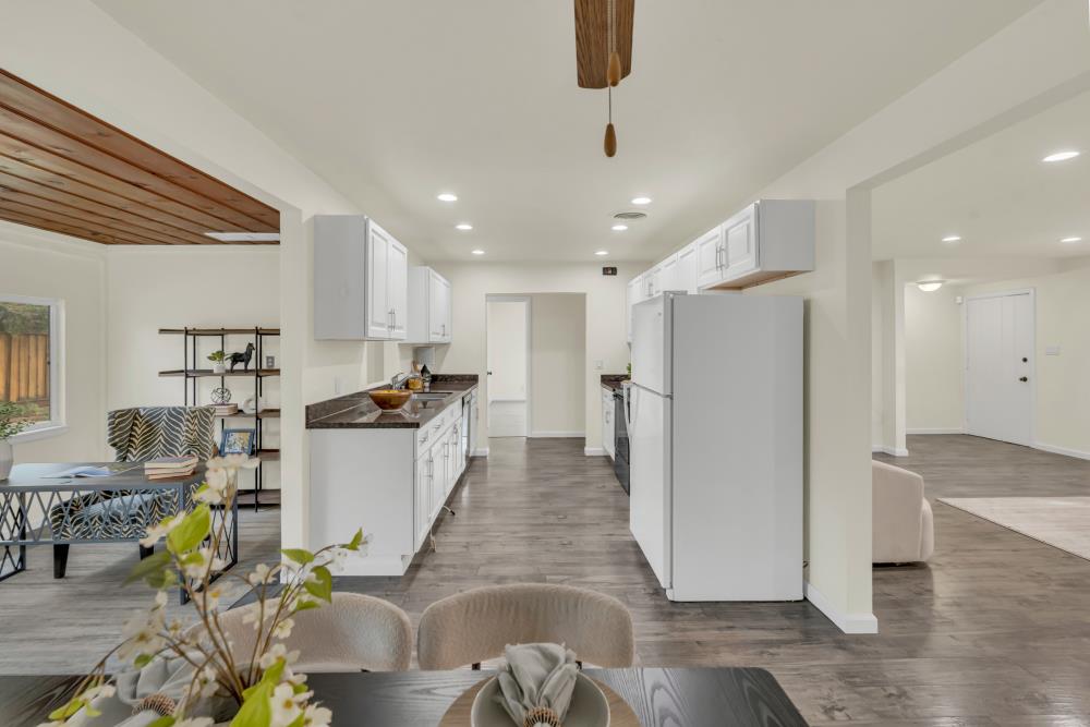 Detail Gallery Image 18 of 56 For 3000 Mission Ave, Carmichael,  CA 95608 - 3 Beds | 2 Baths