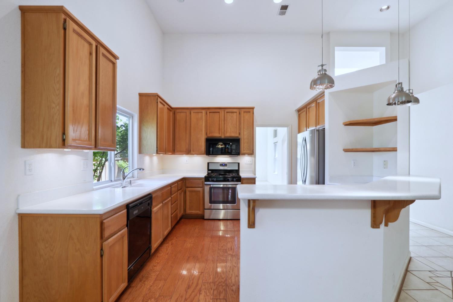 Equestrian Terrace, Rocklin, California image 13