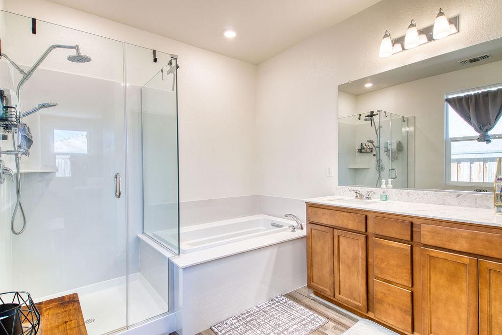 Detail Gallery Image 24 of 32 For 705 Somerset Way, Patterson,  CA 95363 - 3 Beds | 2 Baths