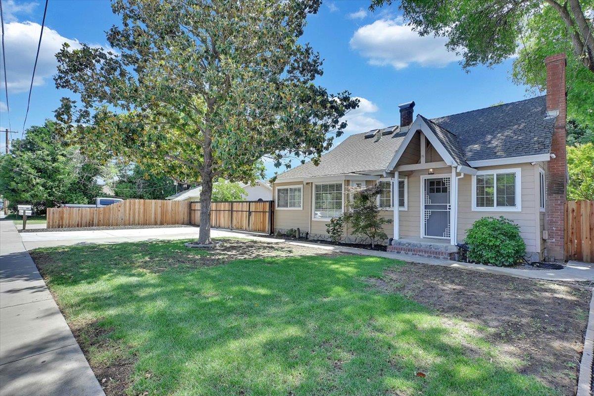 Grant Way, Yuba City, California image 11