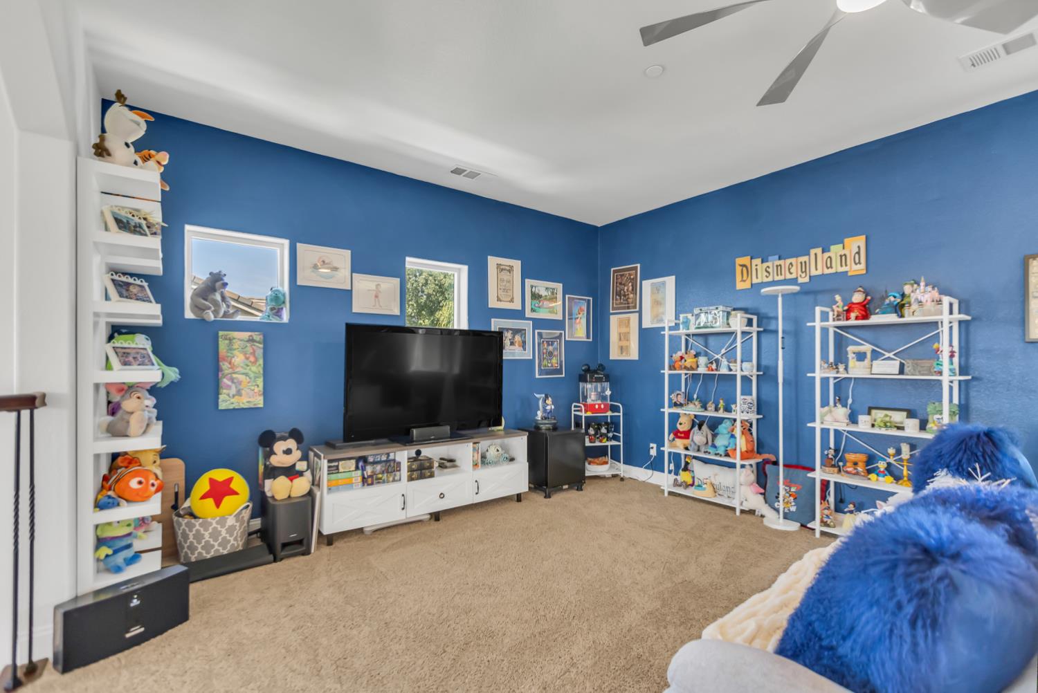 Detail Gallery Image 37 of 76 For 8530 Mandorla Cir, Orangevale,  CA 95662 - 4 Beds | 3/1 Baths